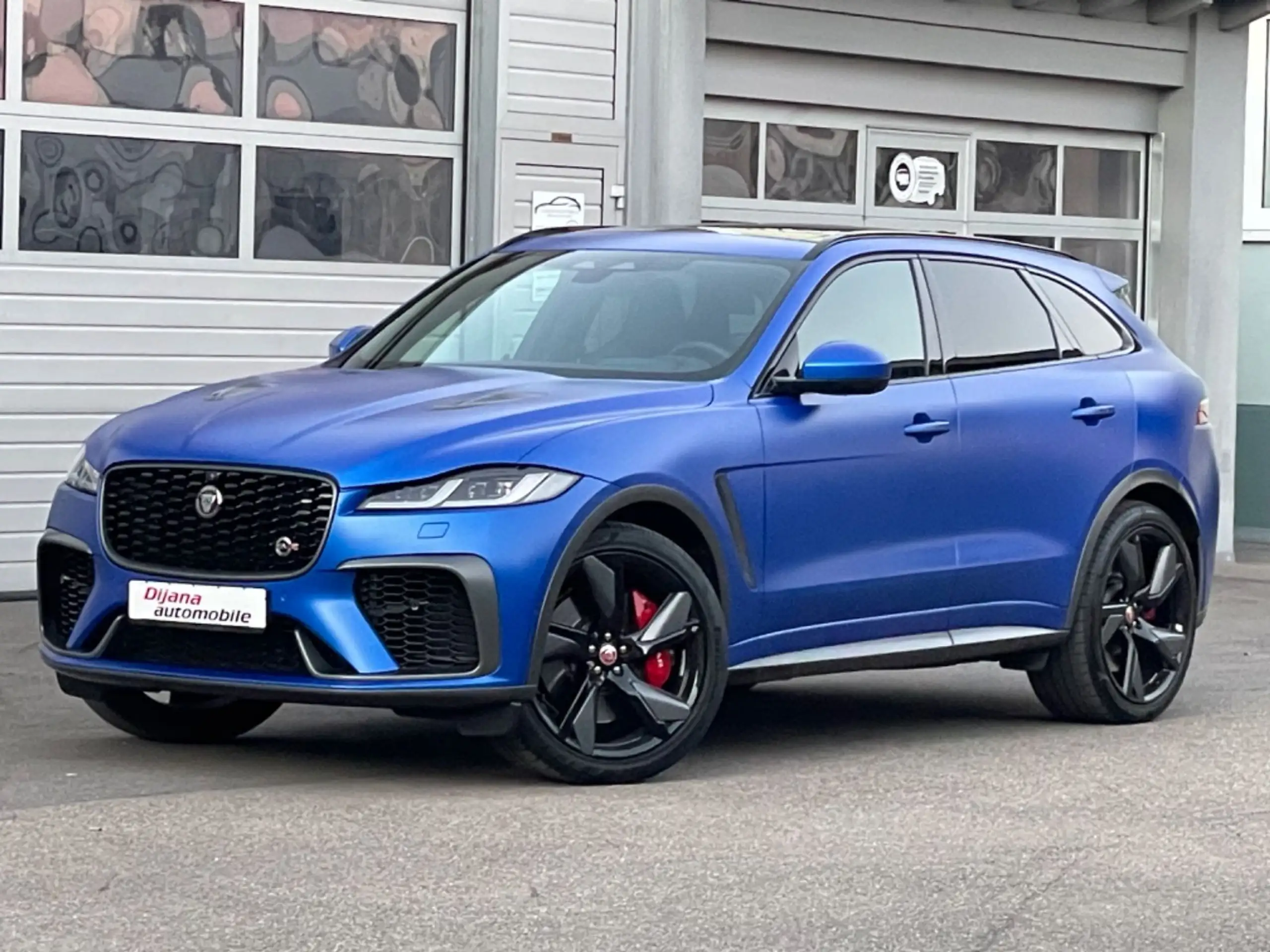 Jaguar - F-Pace