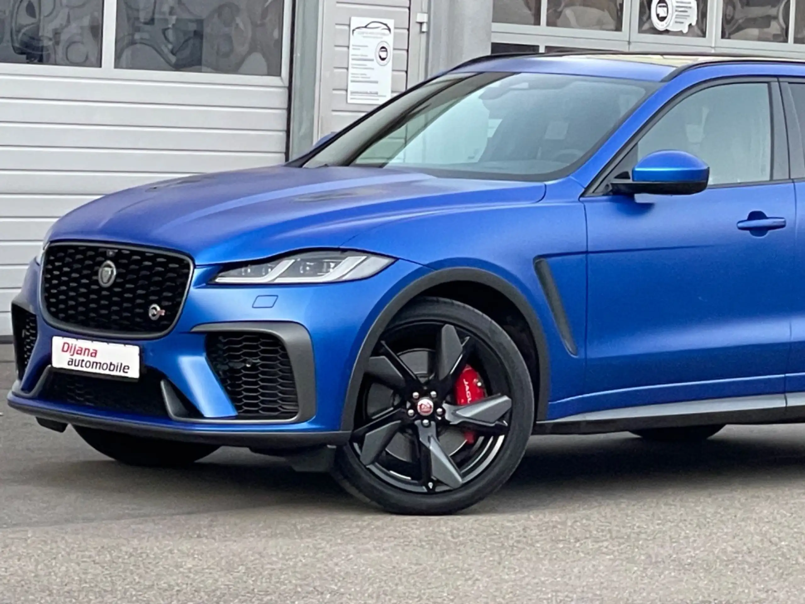 Jaguar - F-Pace