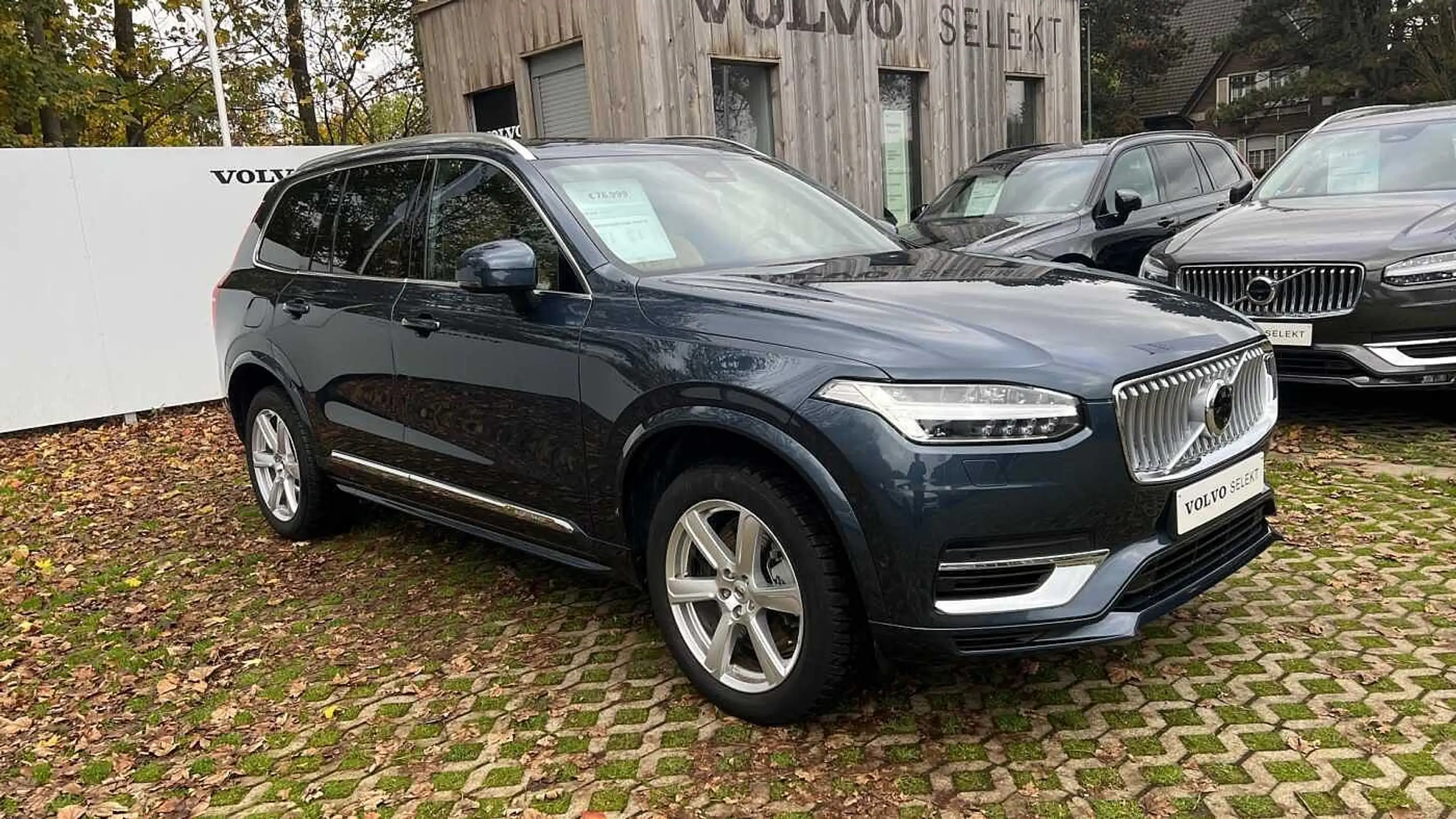 Volvo - XC90