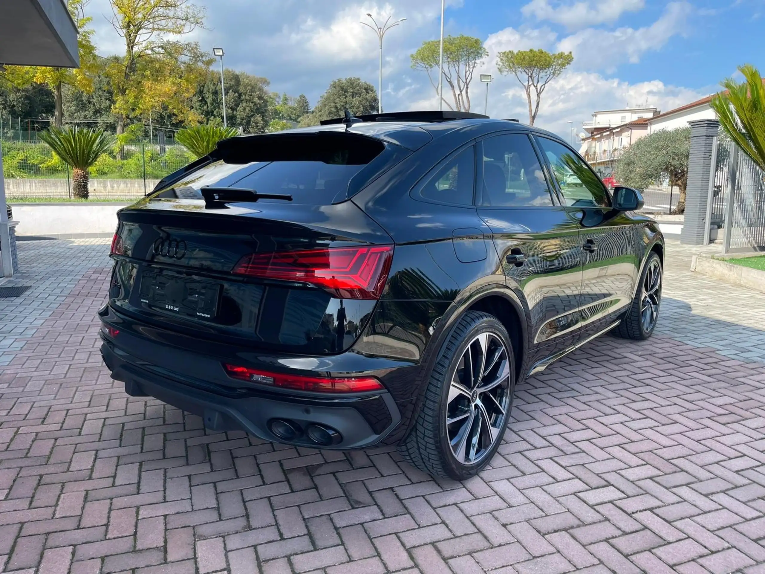 Audi - SQ5