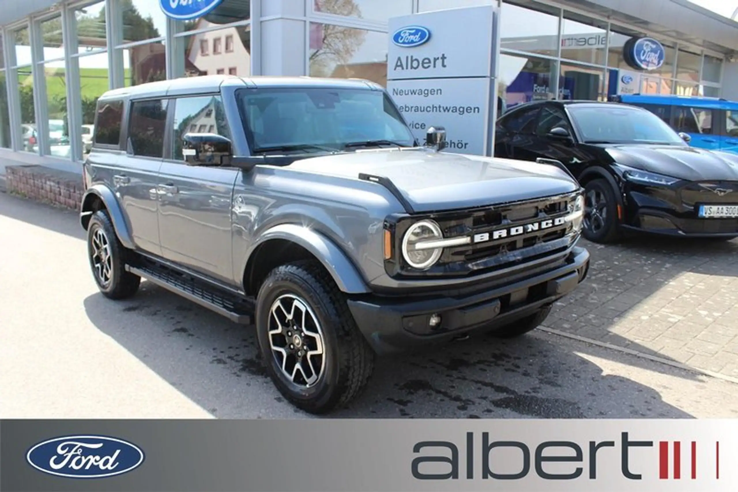 Ford - Bronco