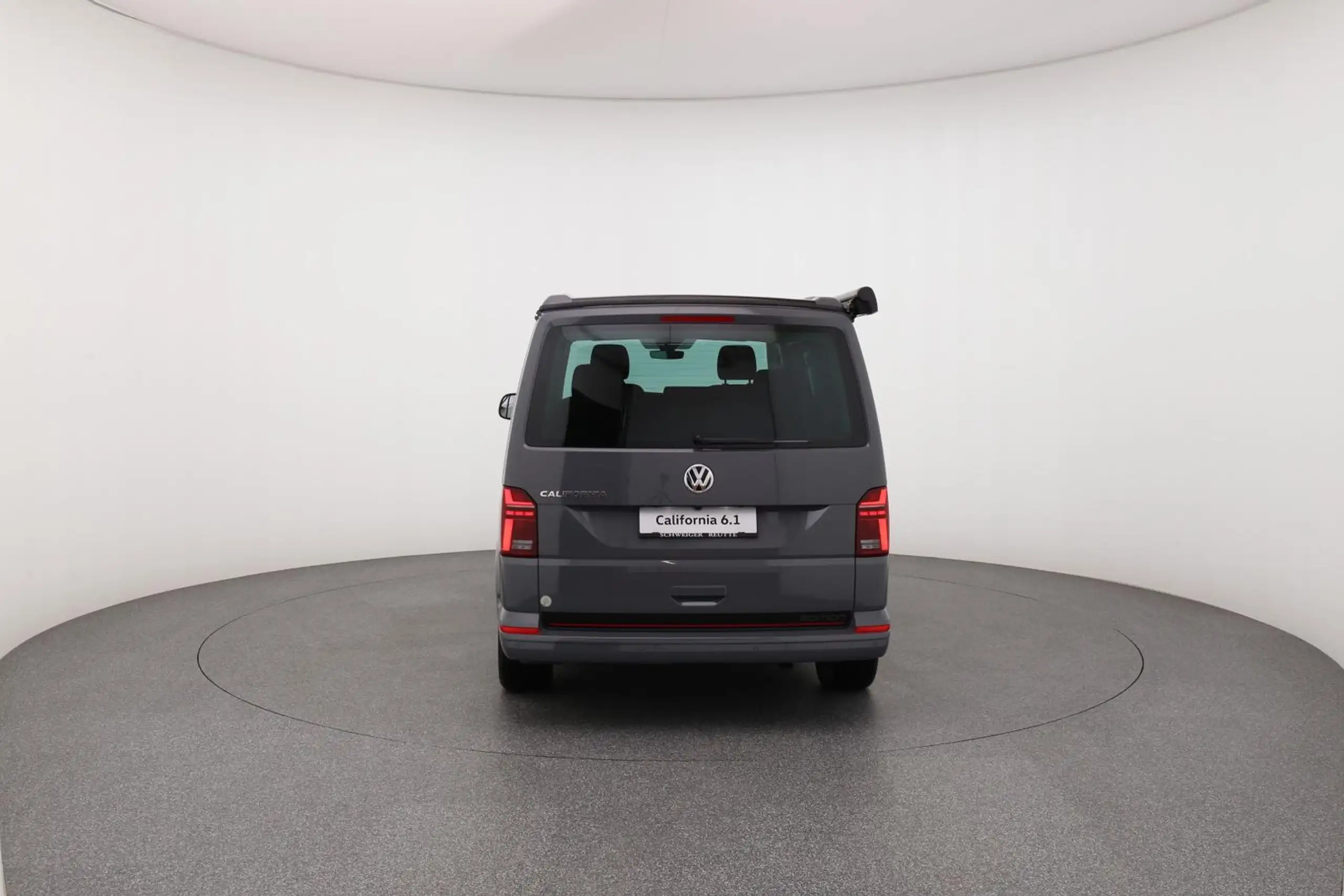 Volkswagen - T6.1 California