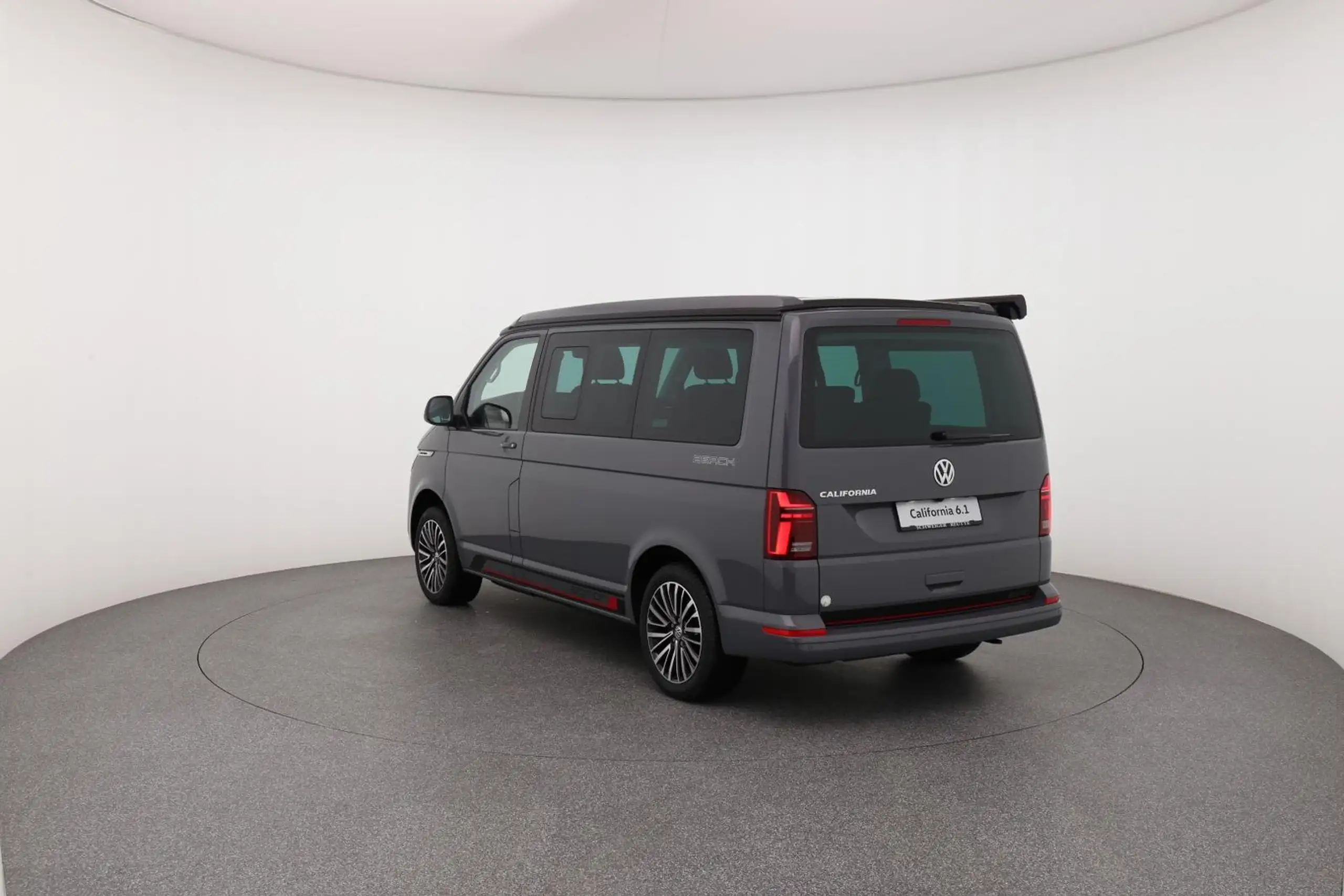 Volkswagen - T6.1 California