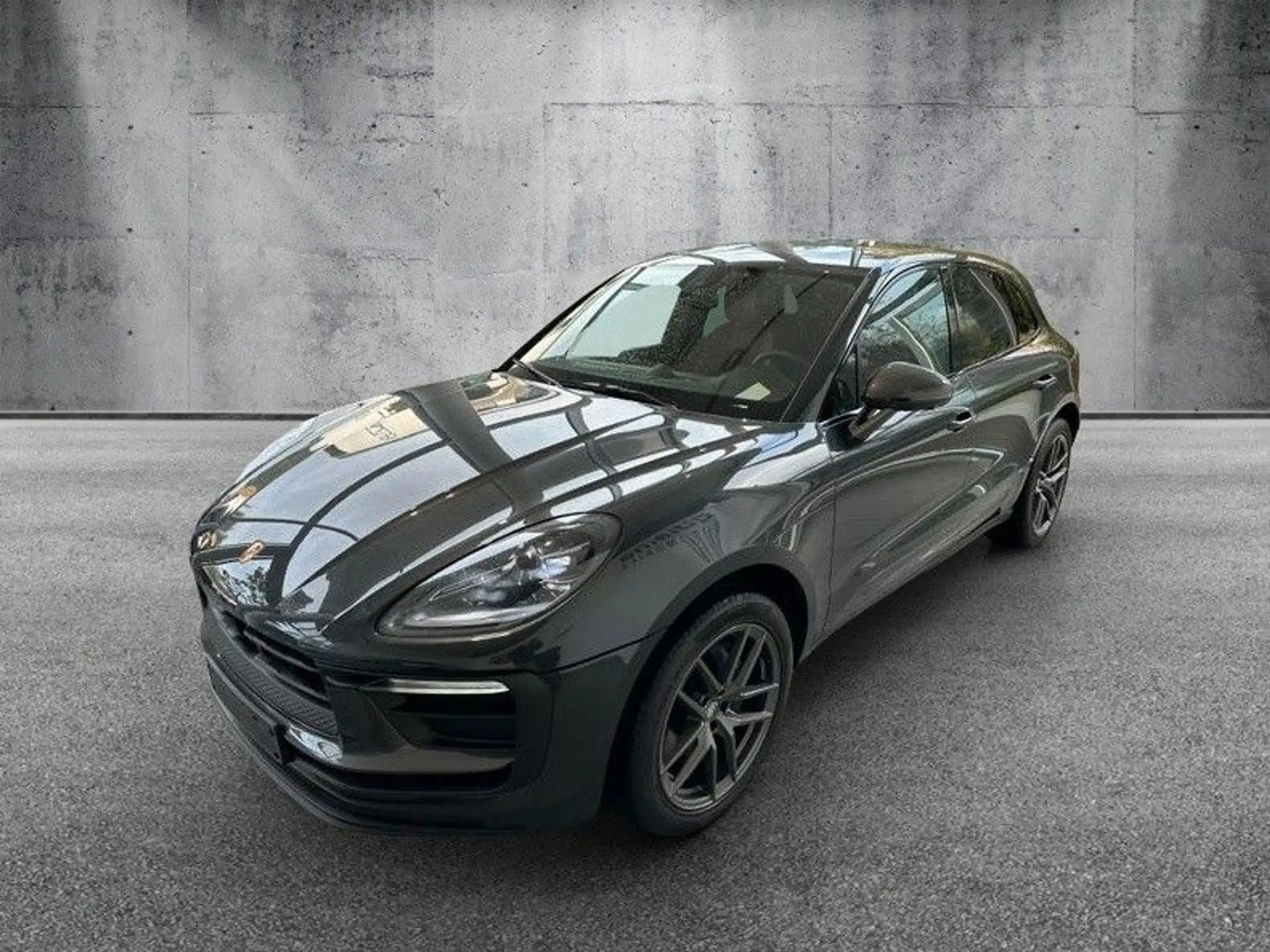 Porsche - Macan