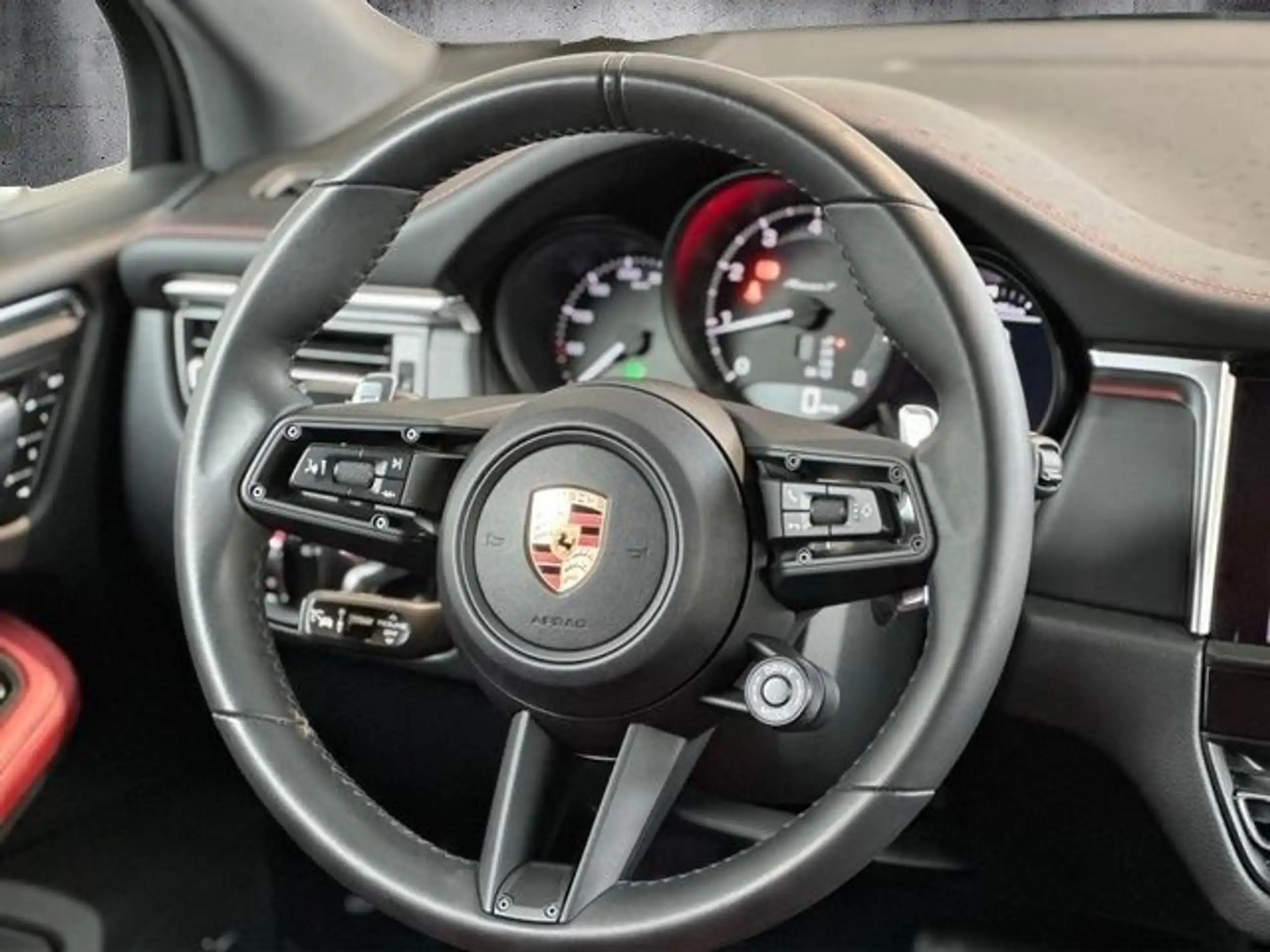 Porsche - Macan