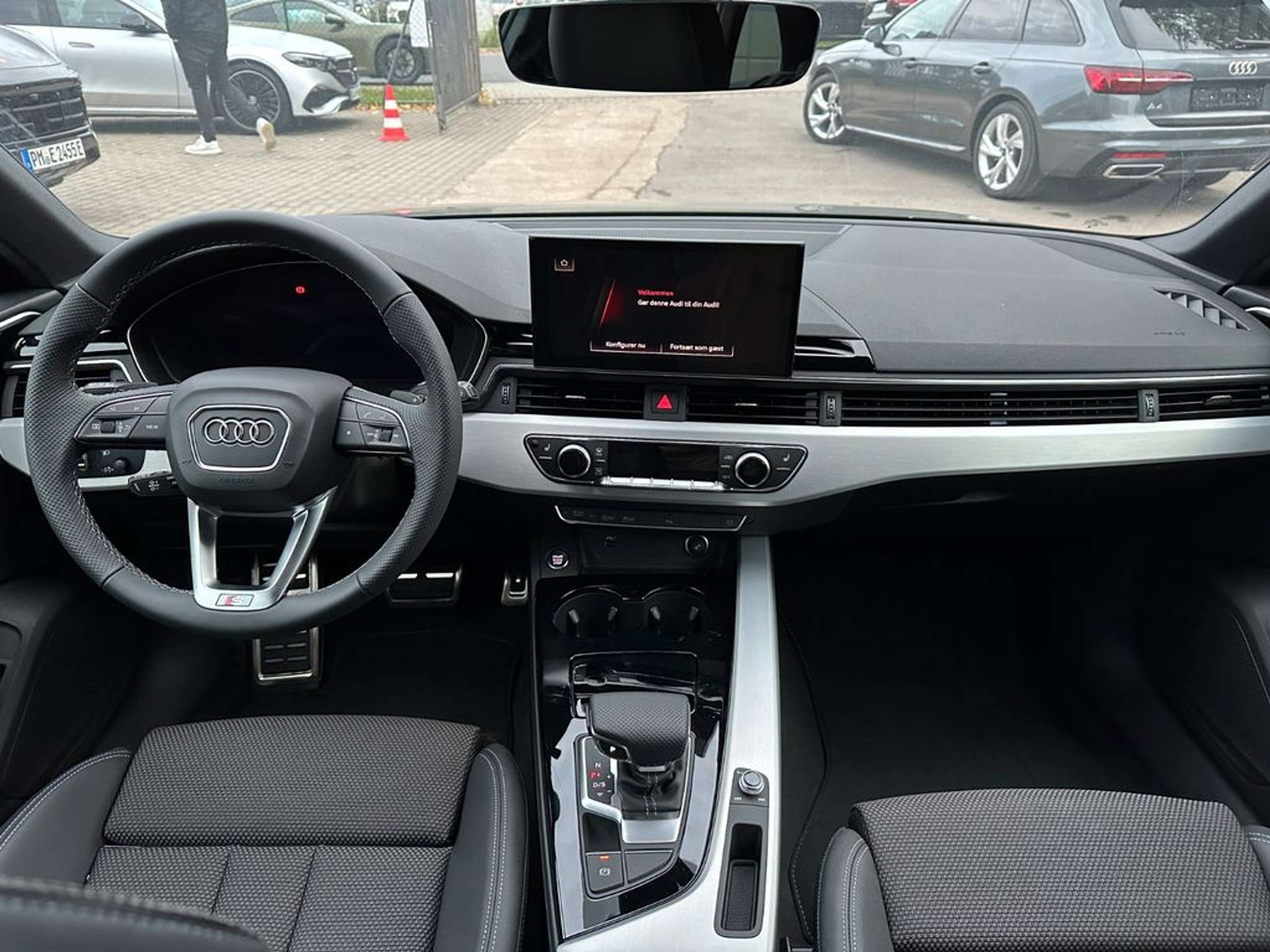 Audi - A4