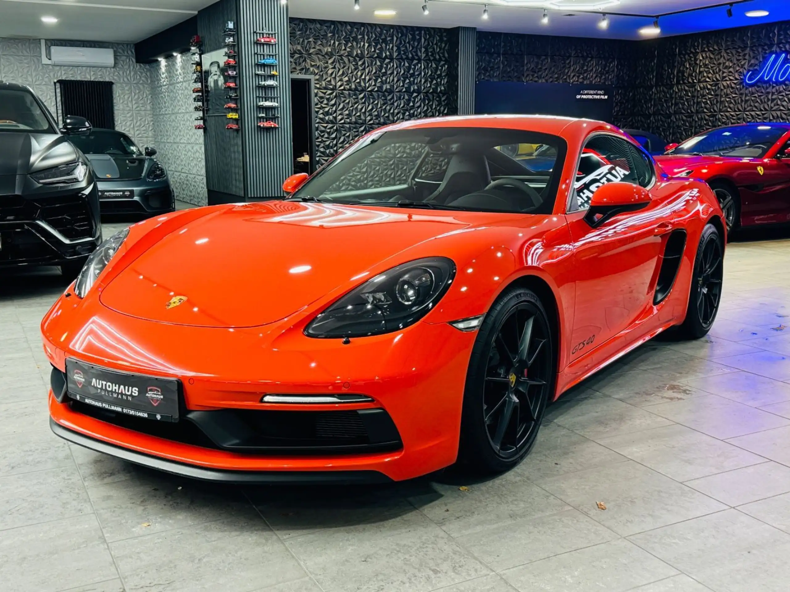 Porsche - Cayman