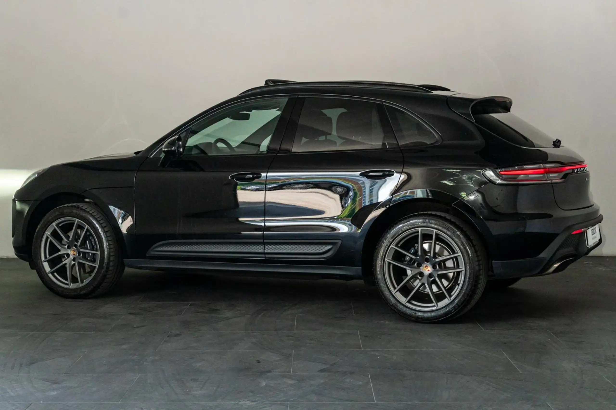 Porsche - Macan