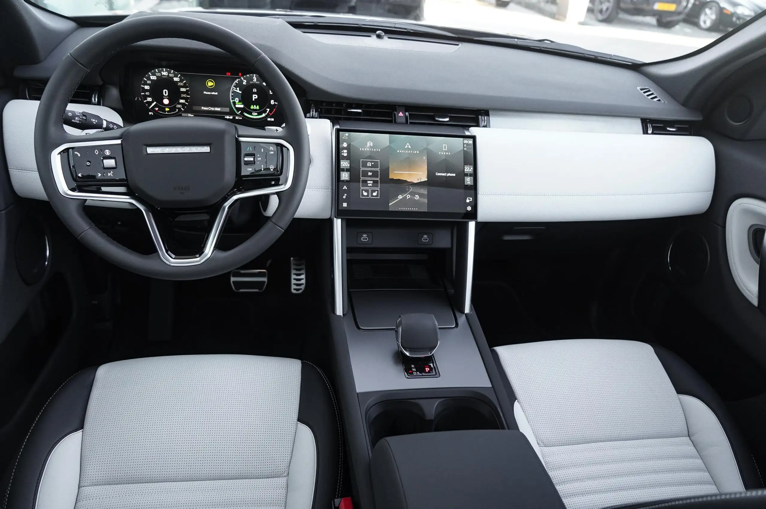 Land Rover - Discovery Sport