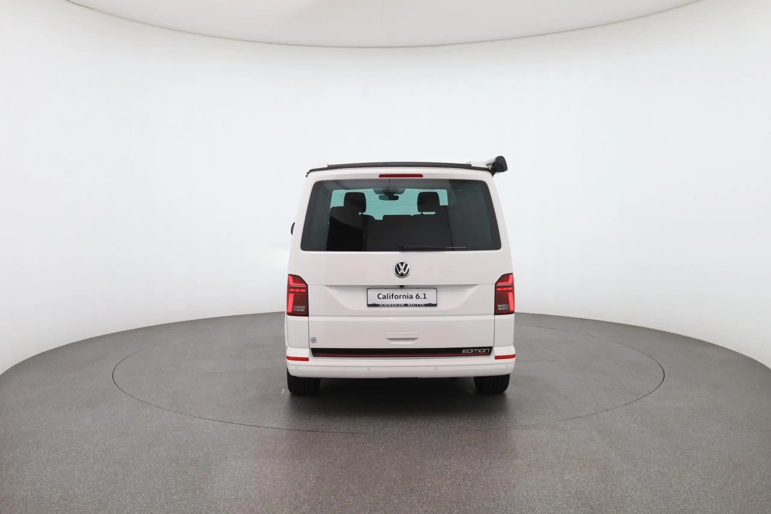 Volkswagen - T6.1 California