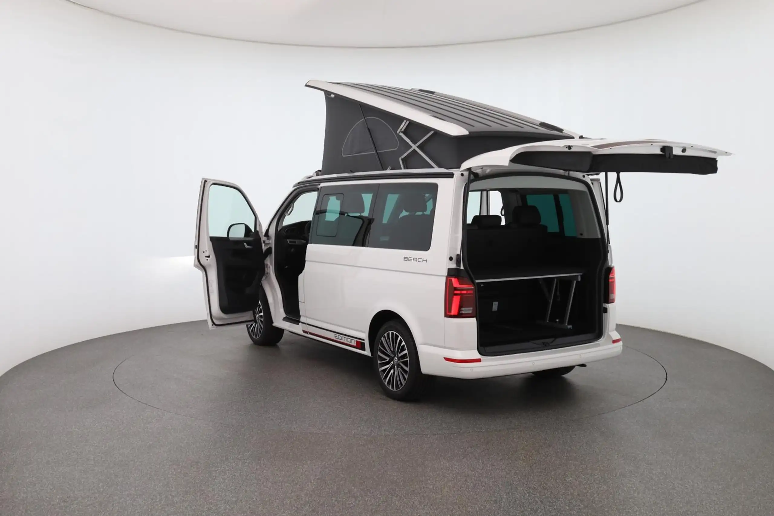 Volkswagen - T6.1 California