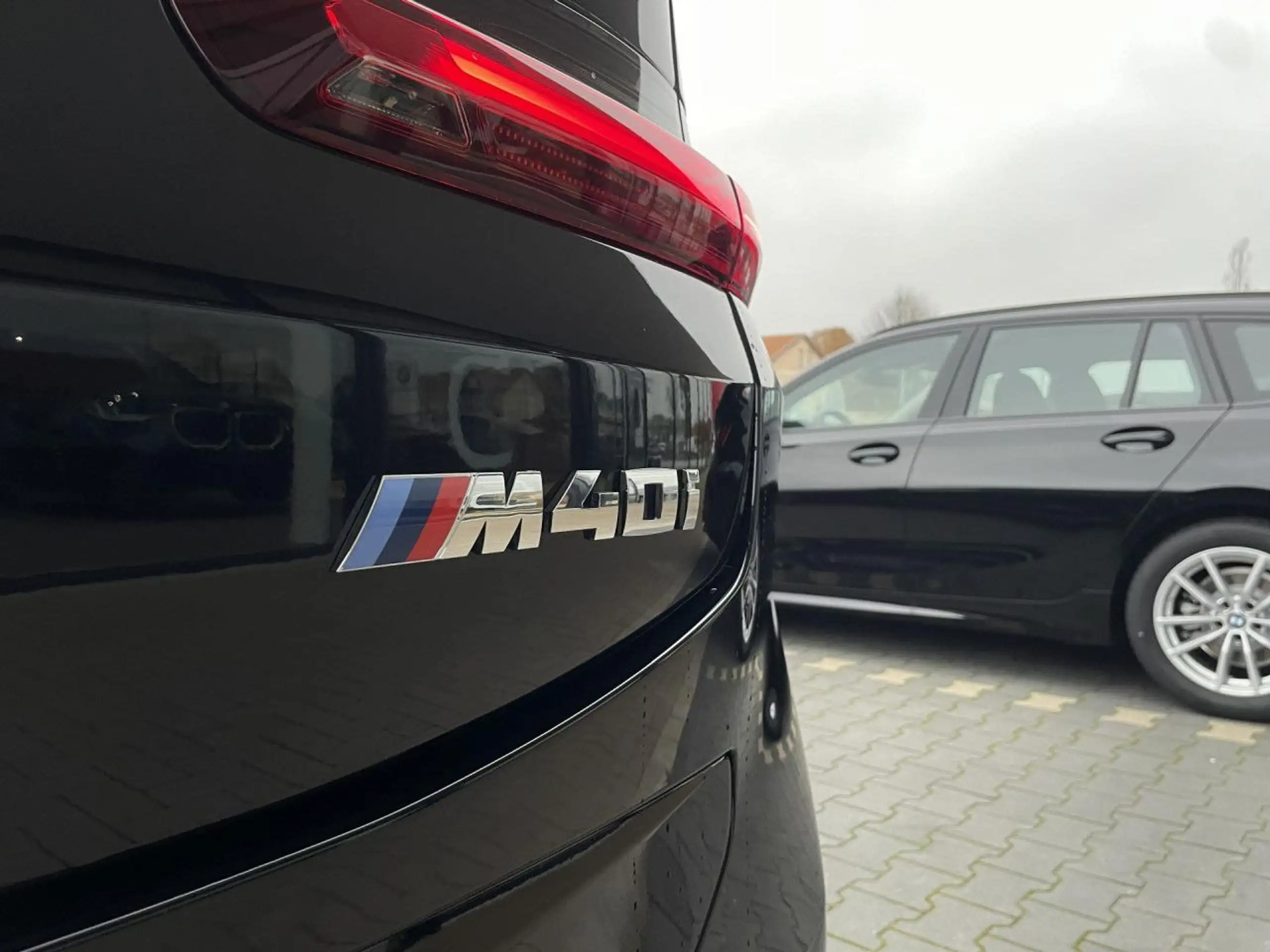 BMW - X4 M