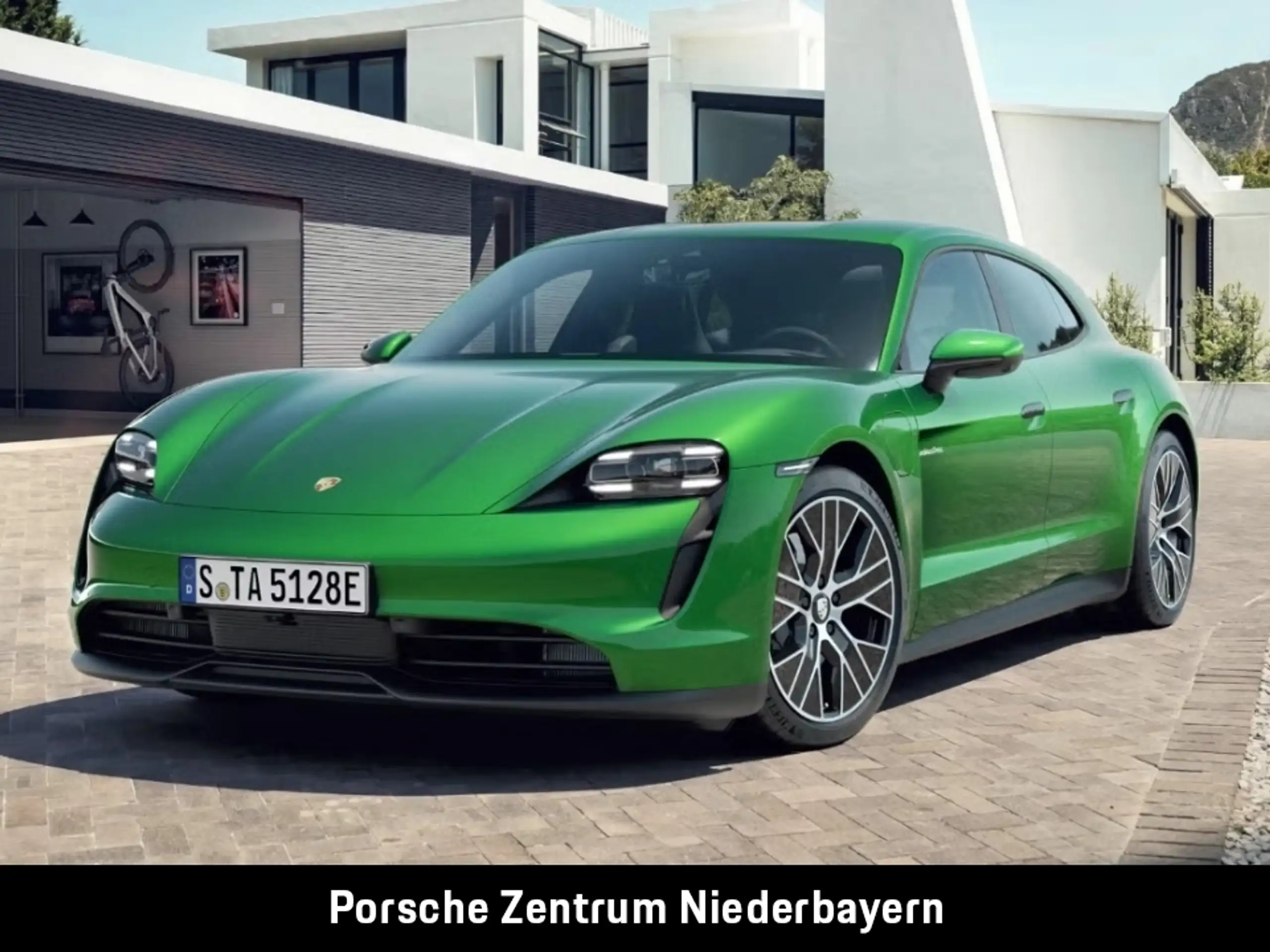 Porsche Taycan 2022