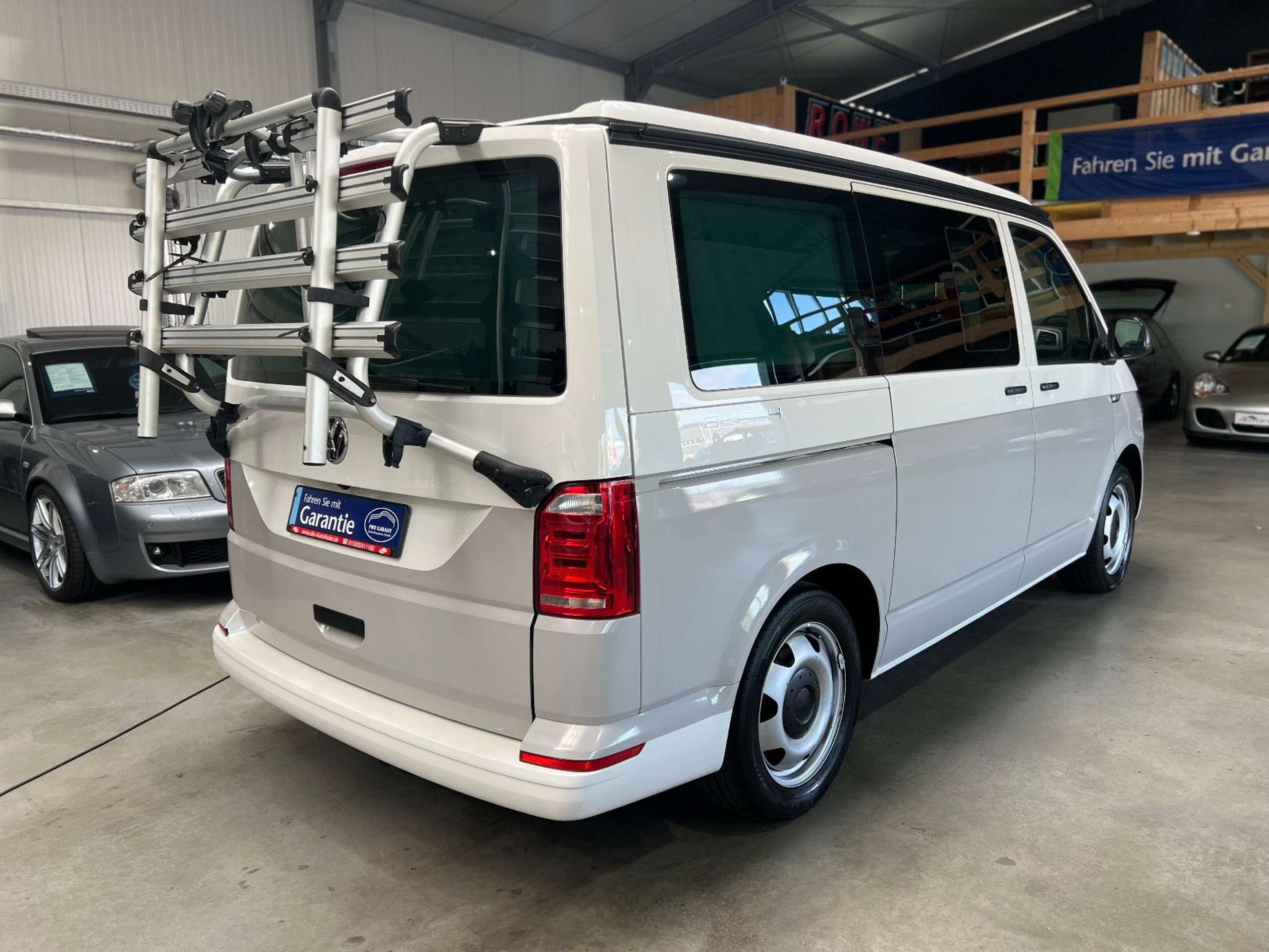 Volkswagen - T6 California