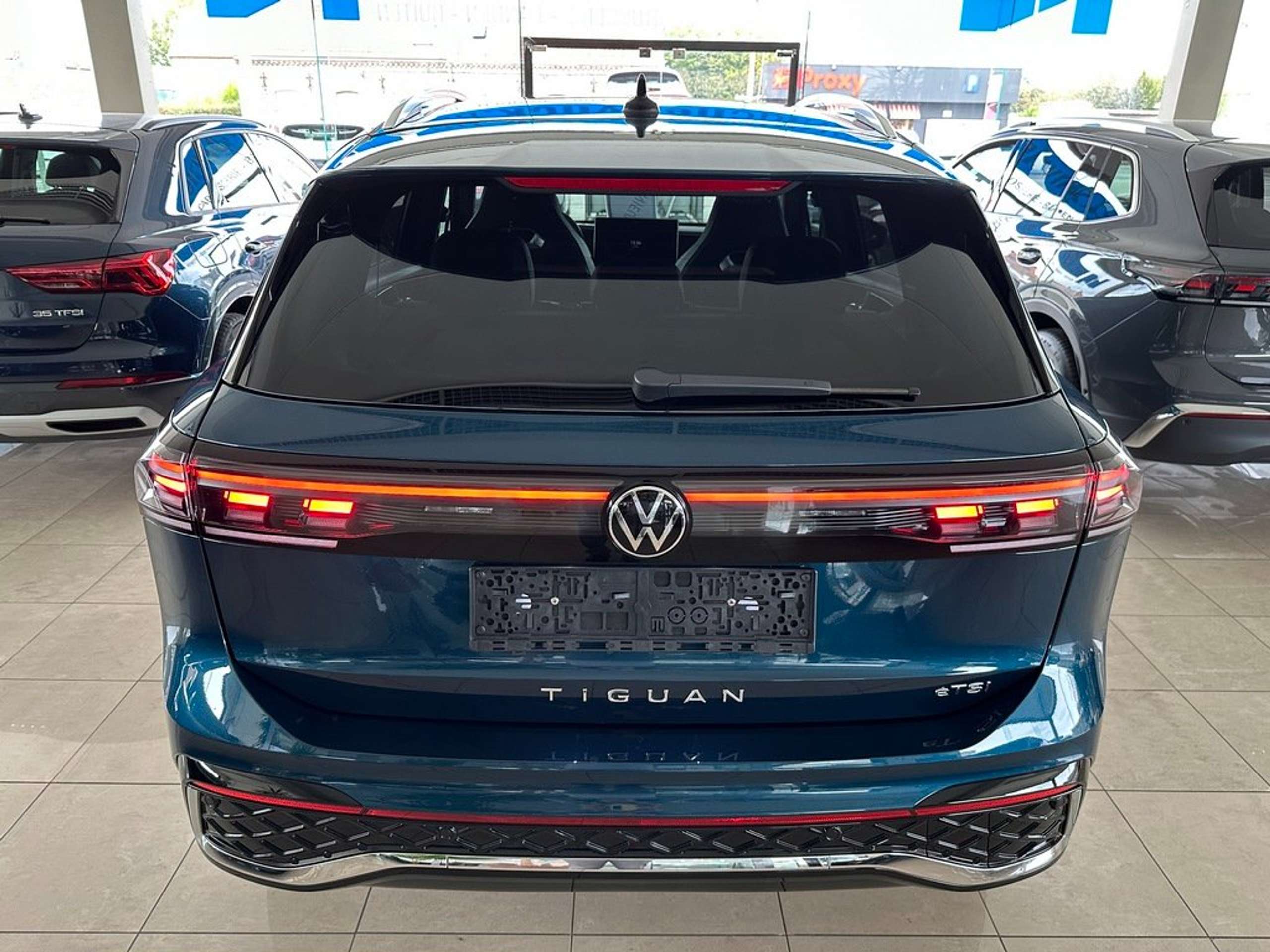 Volkswagen - Tiguan