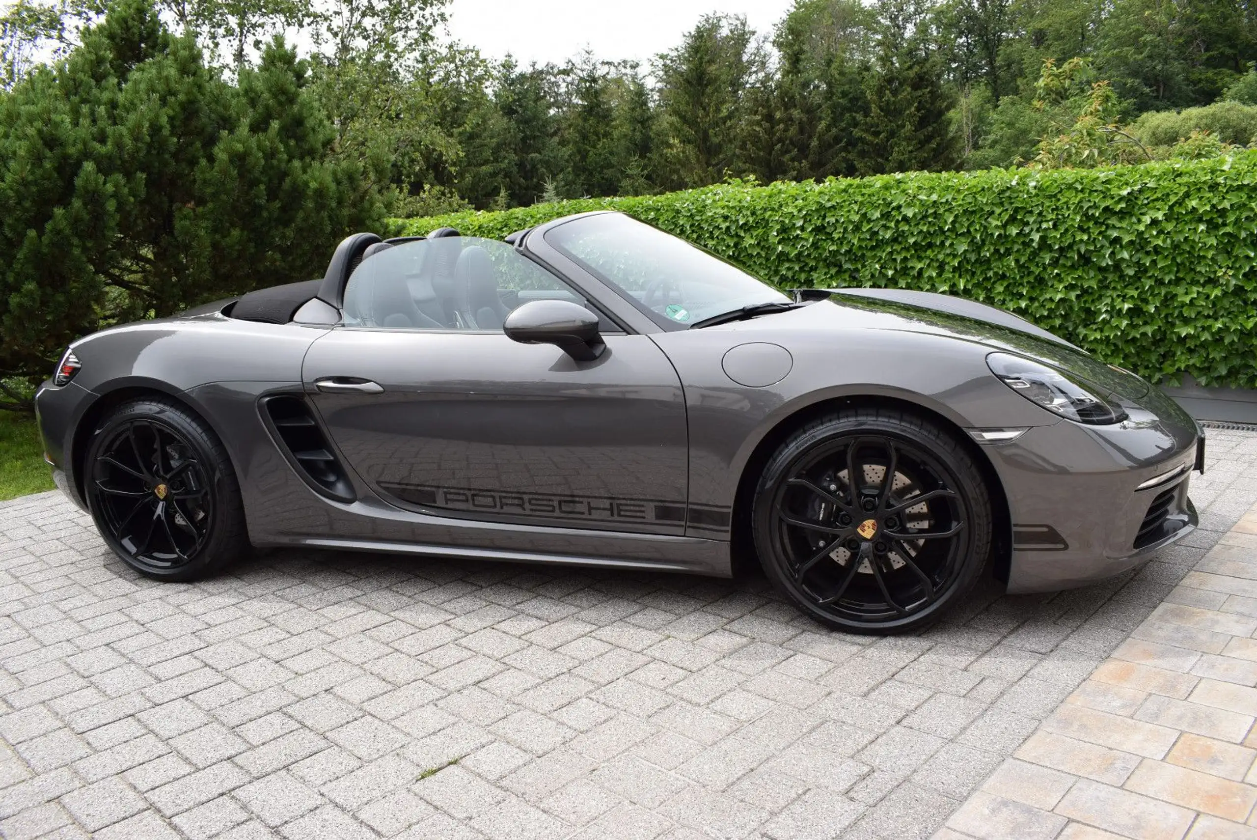 Porsche - Boxster