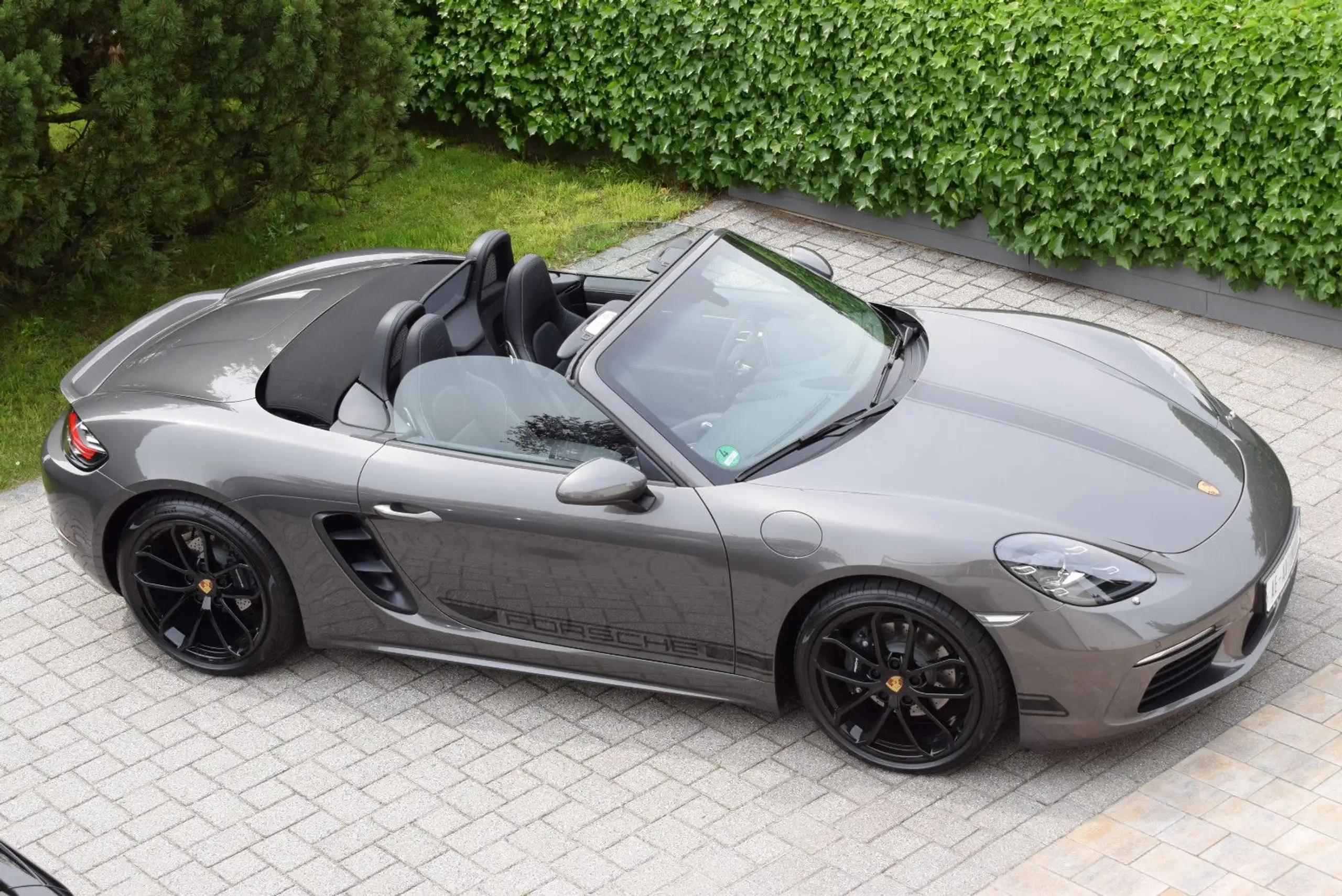 Porsche - Boxster