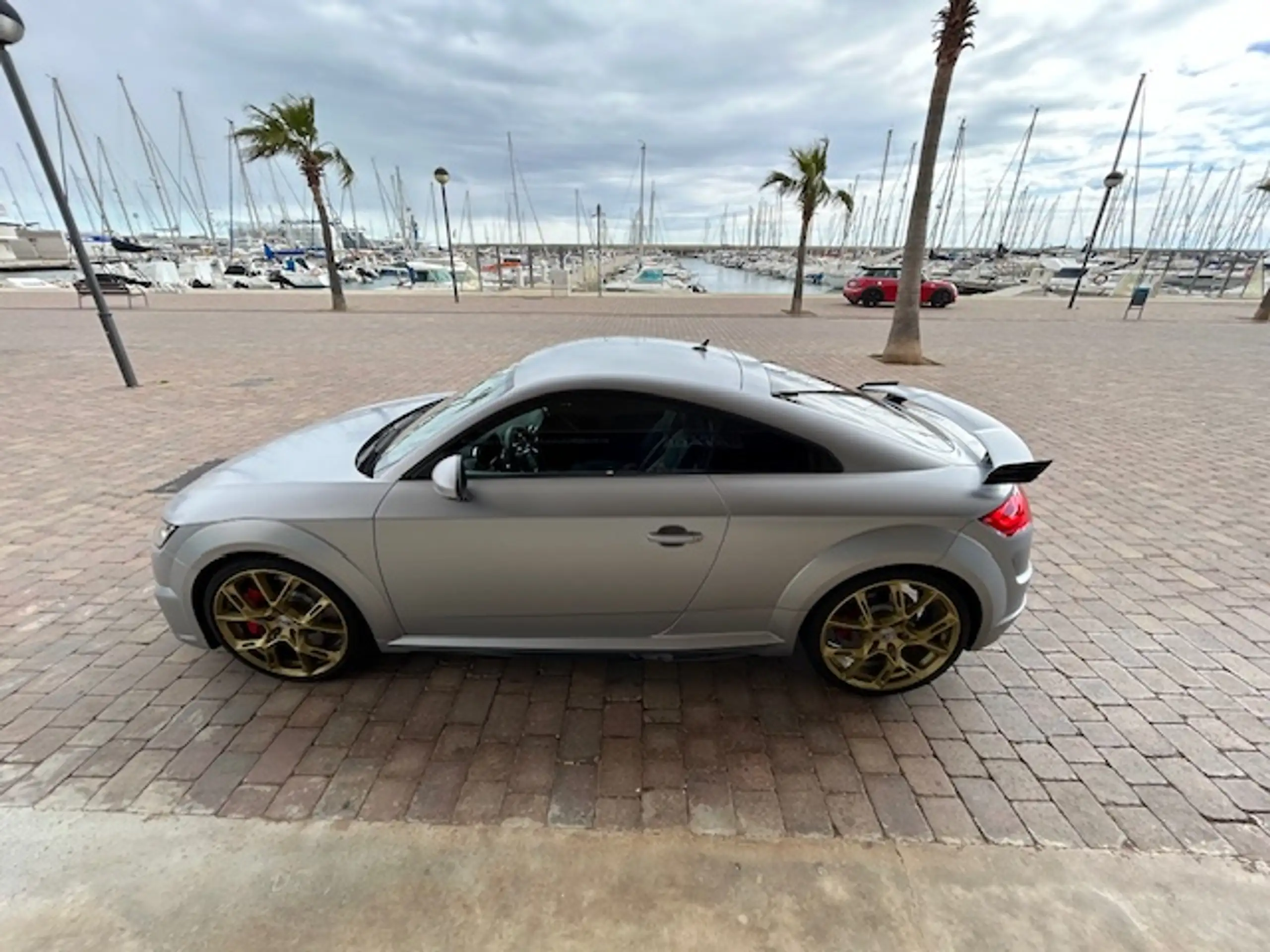 Audi - TT