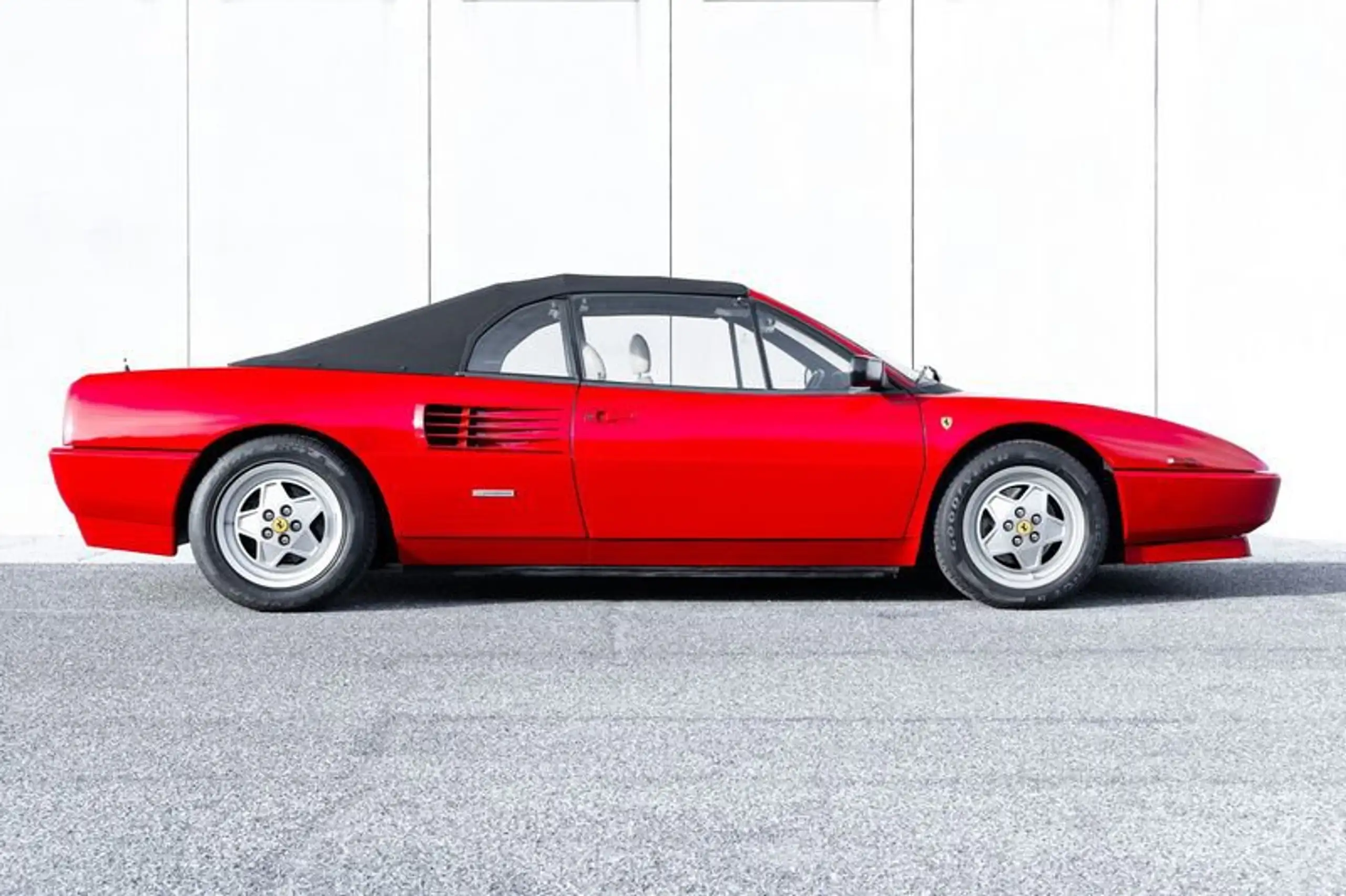 Ferrari - Mondial