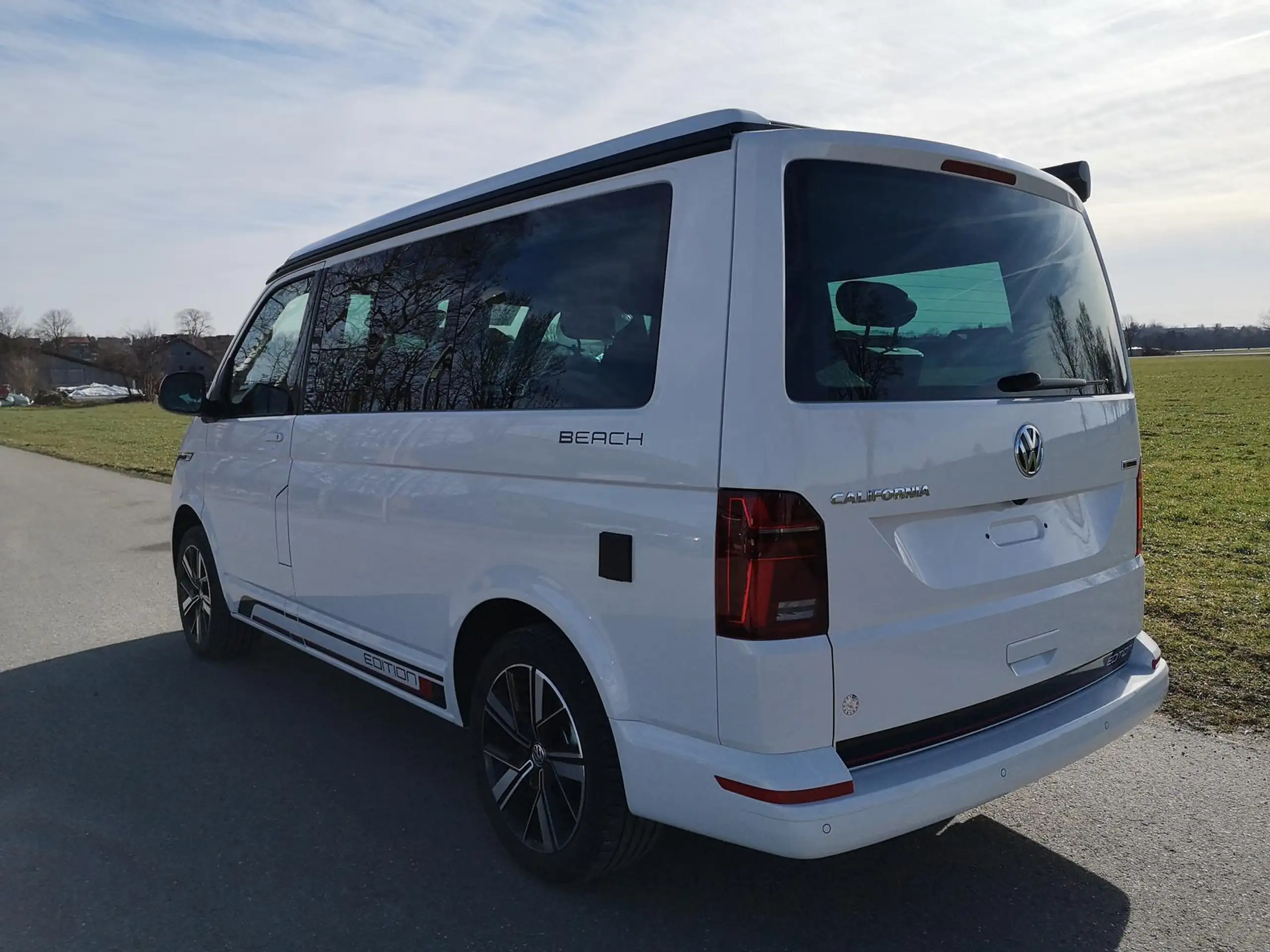 Volkswagen - T6.1 California