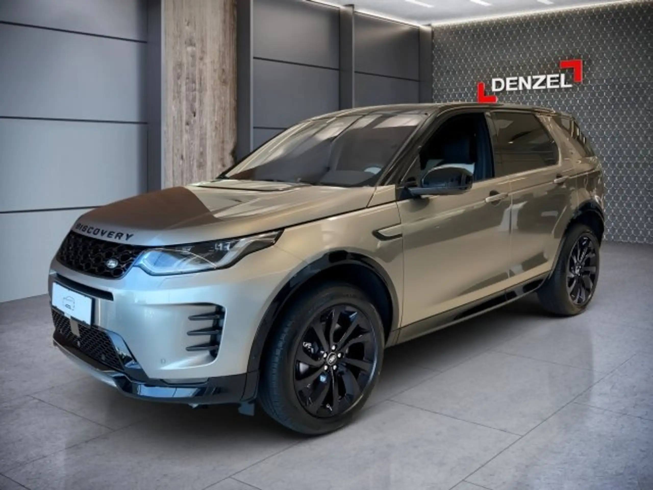 Land Rover Discovery Sport 2024