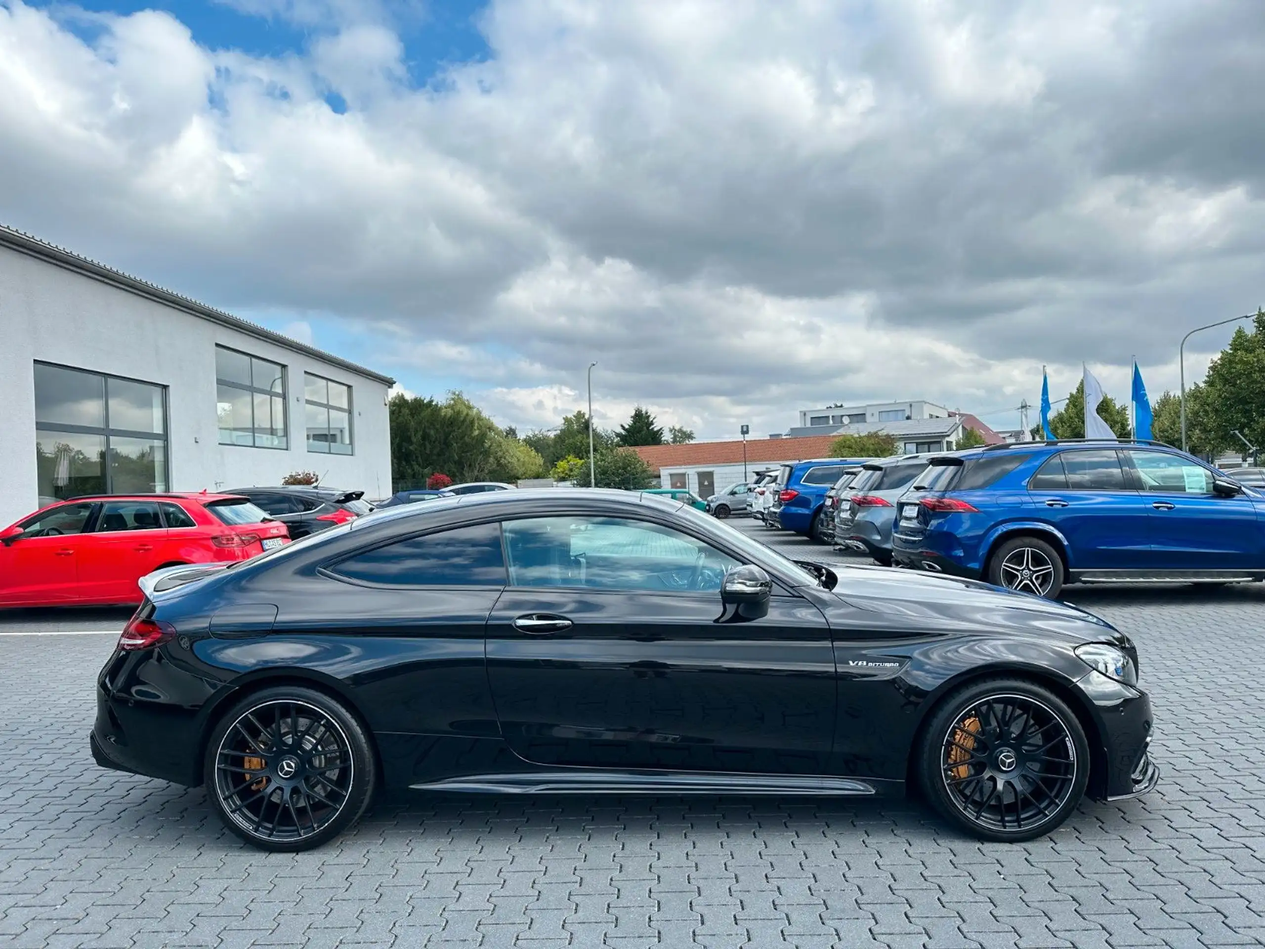 Mercedes-Benz - C 63 AMG