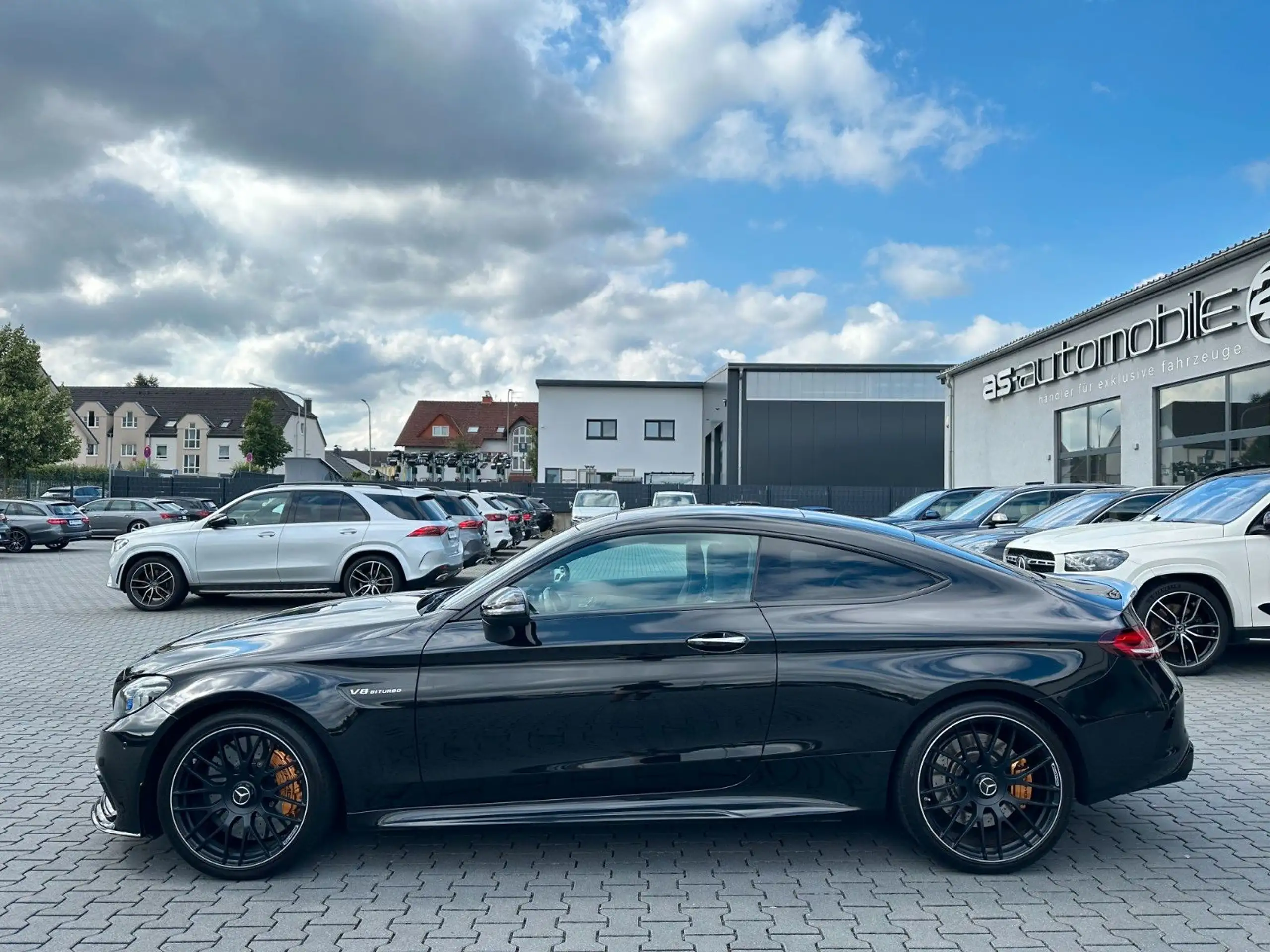 Mercedes-Benz - C 63 AMG