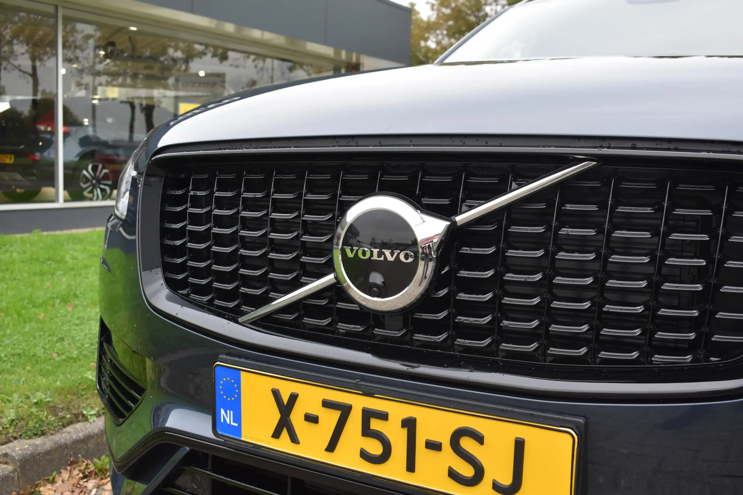 Volvo - XC90