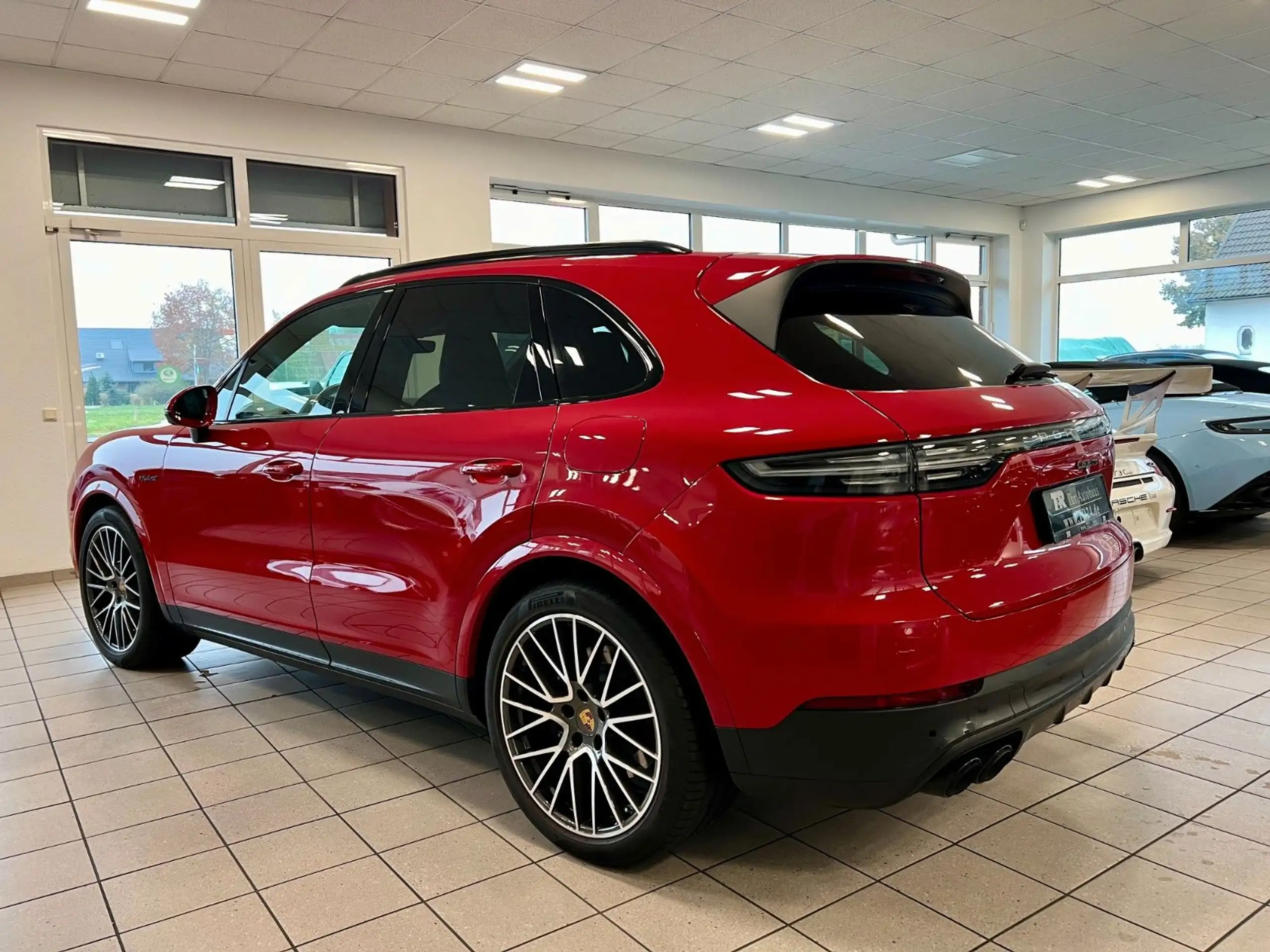 Porsche - Cayenne