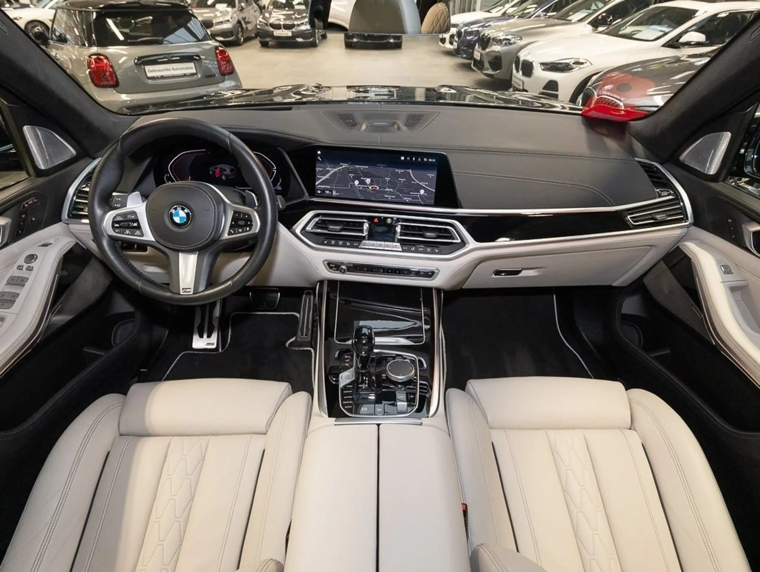 BMW - X7