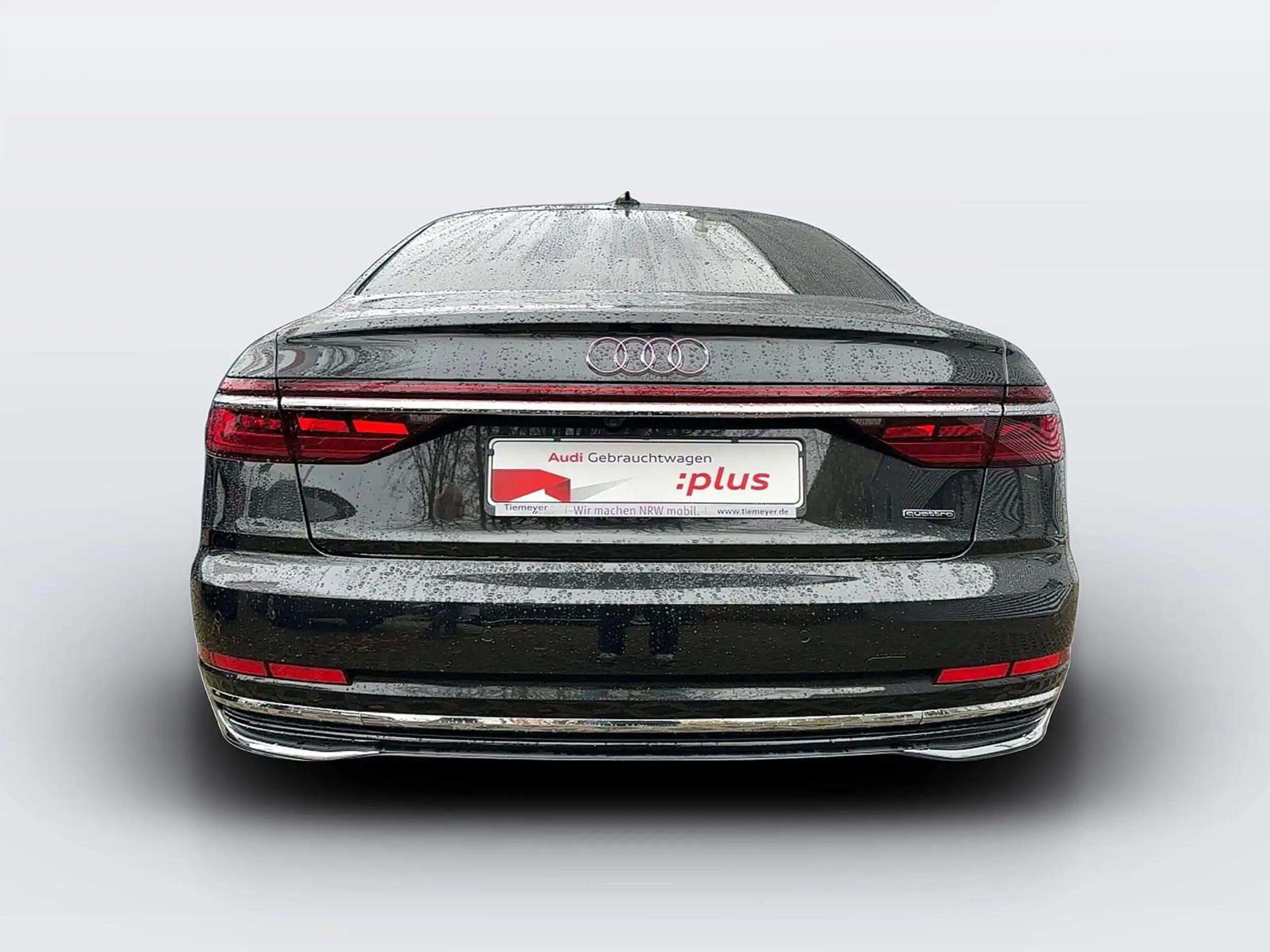 Audi - A8