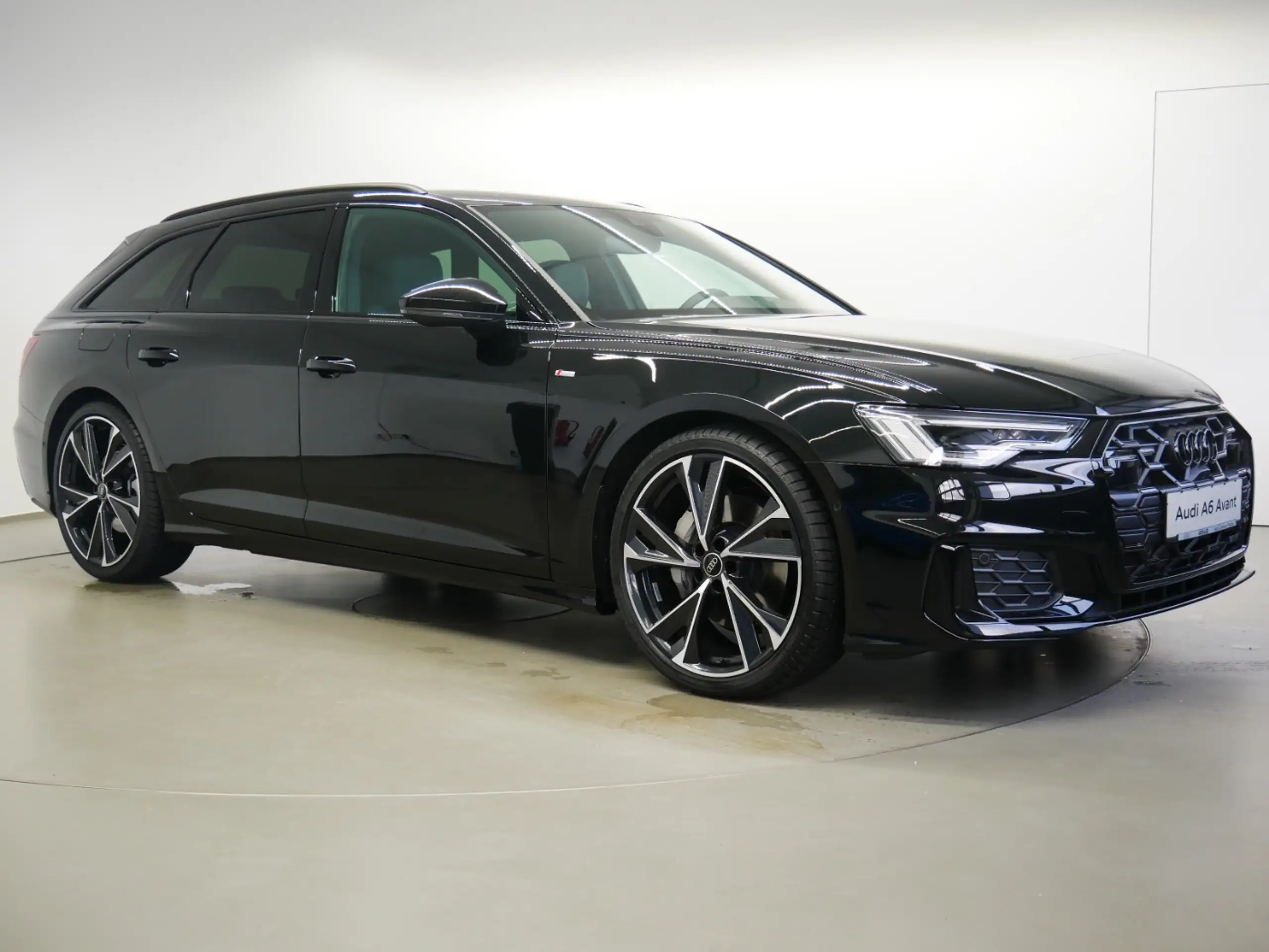 Audi - A6