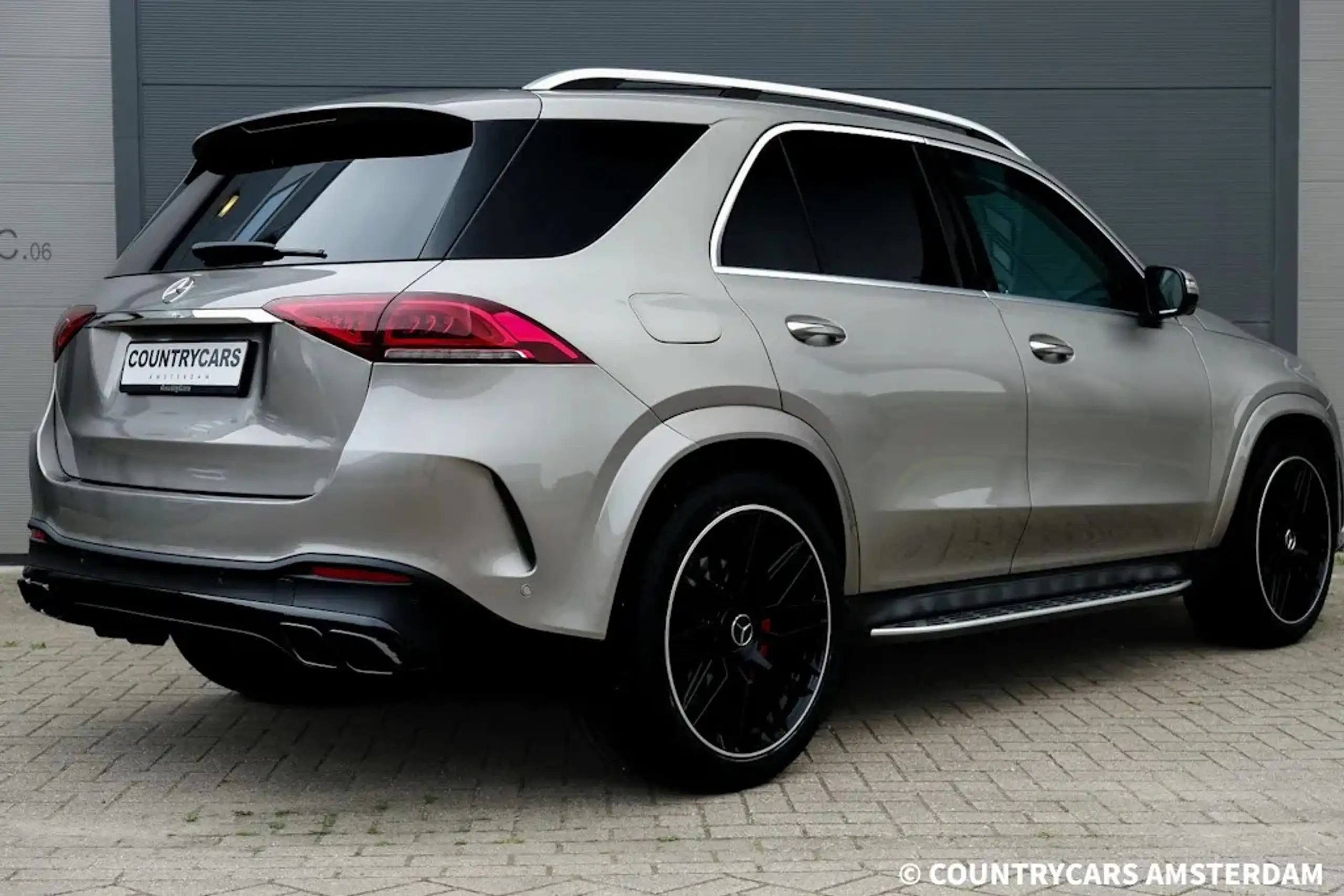 Mercedes-Benz - GLE 350