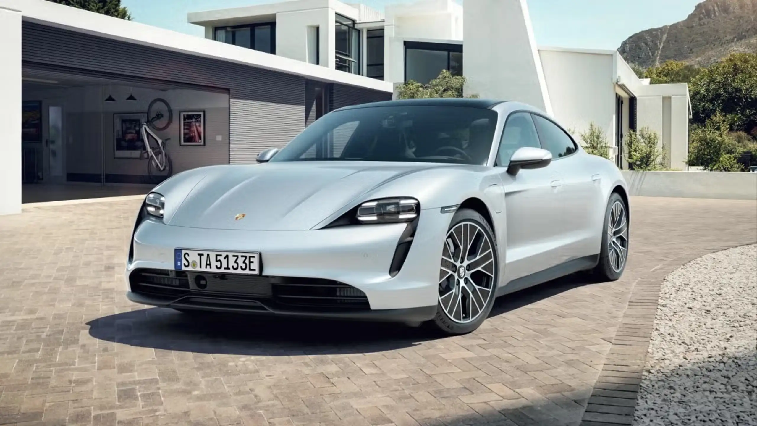 Porsche Taycan 2022