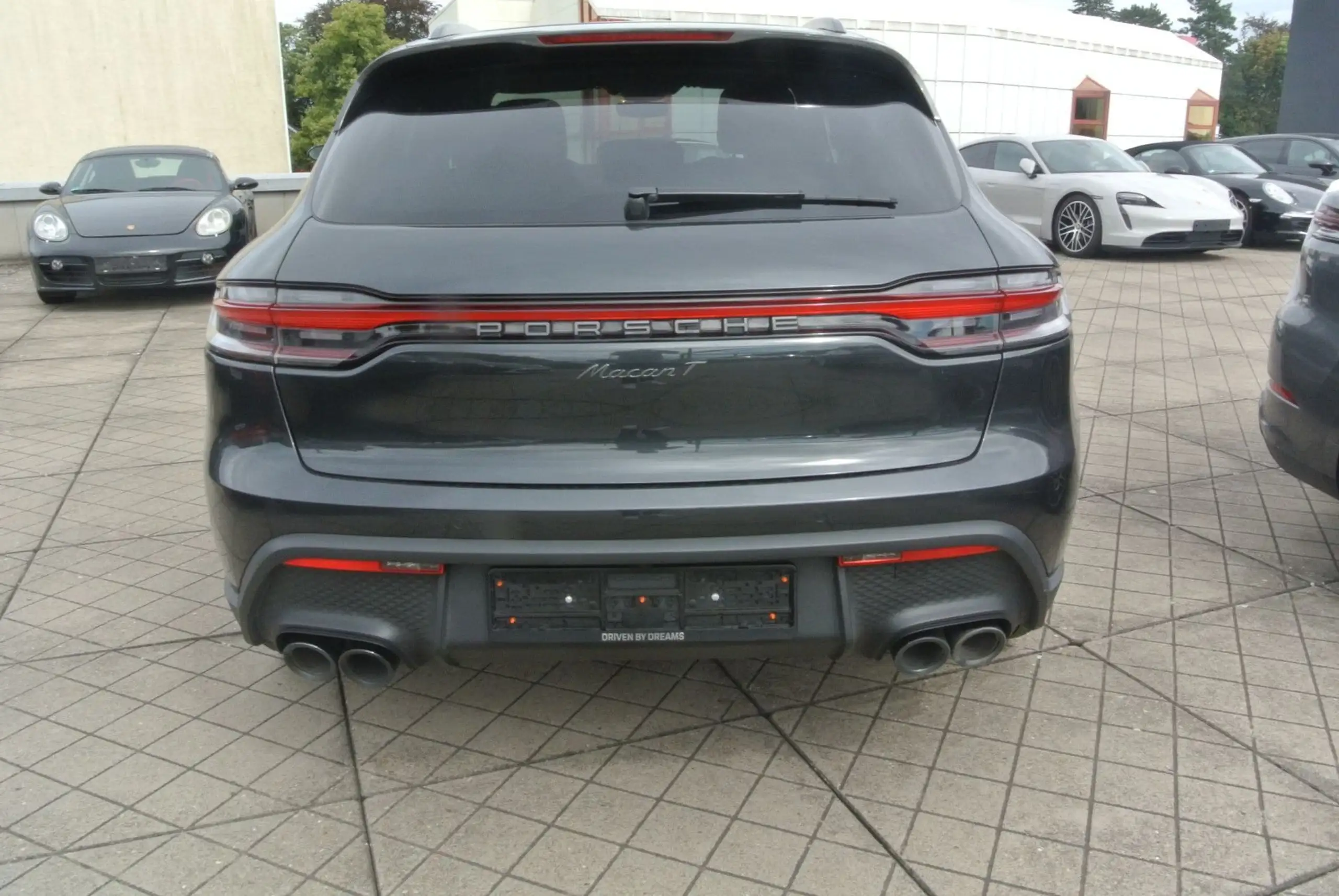 Porsche - Macan