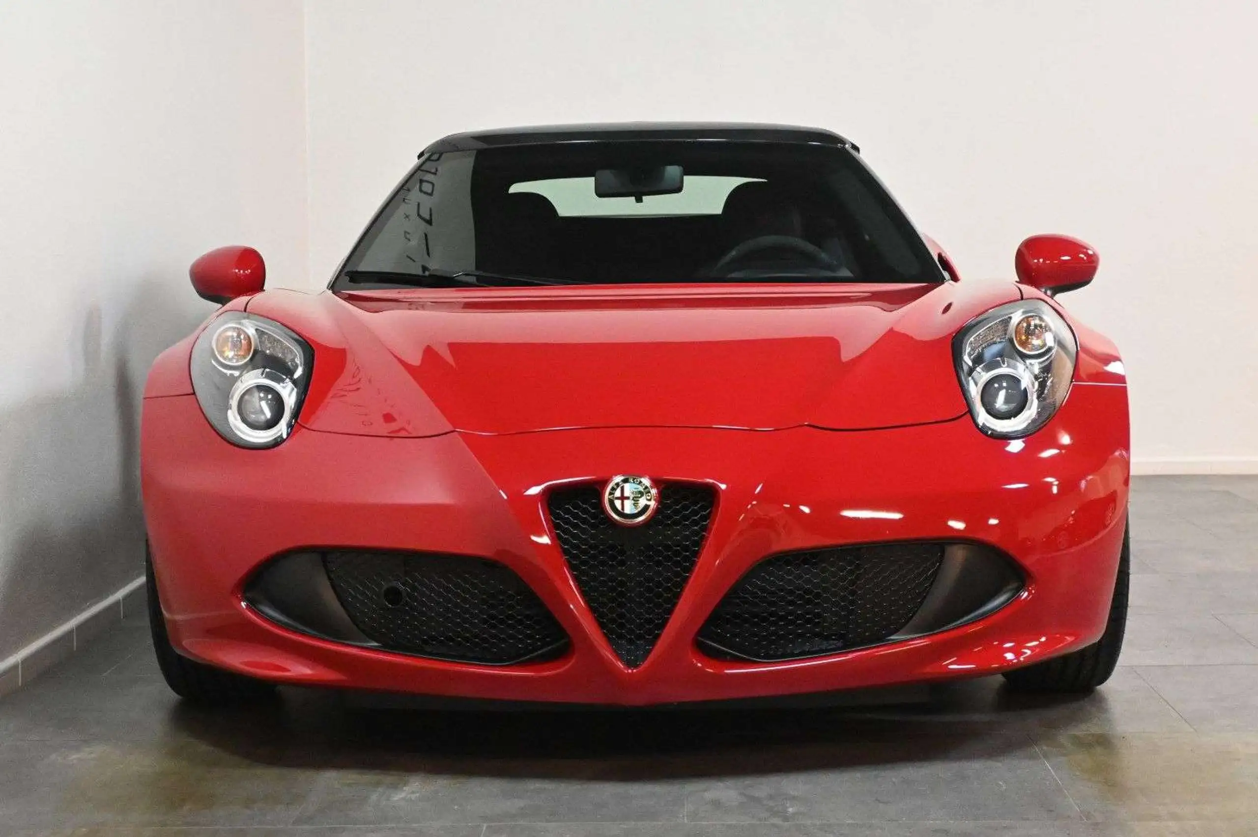 Alfa Romeo - 4C