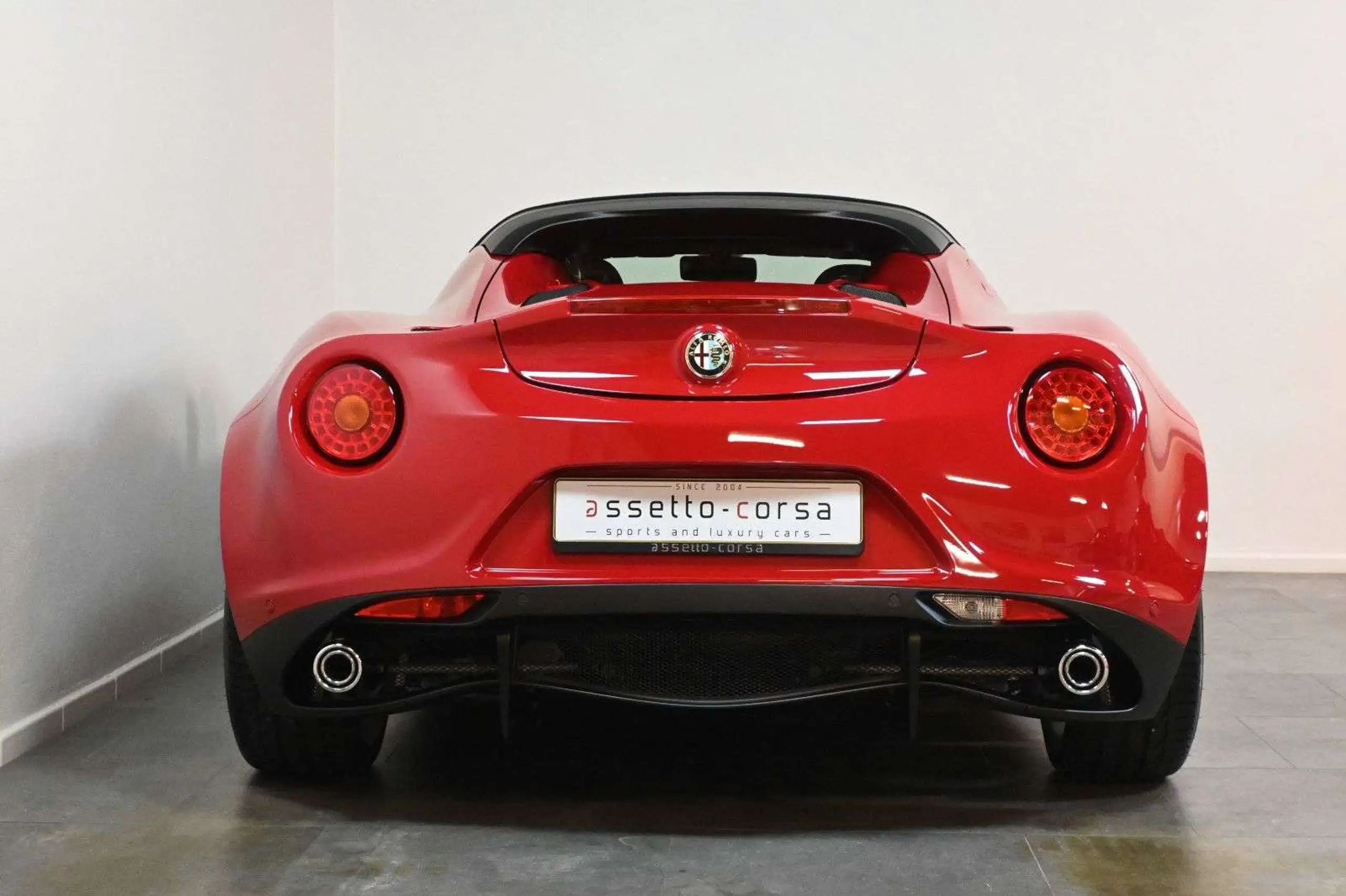 Alfa Romeo - 4C