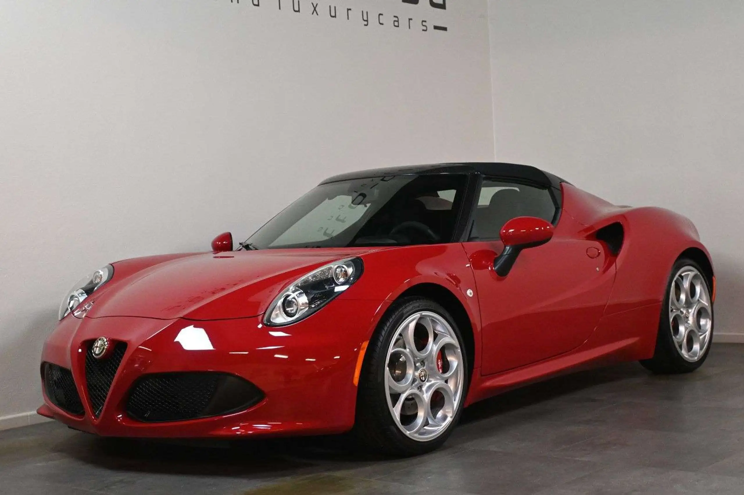 Alfa Romeo - 4C