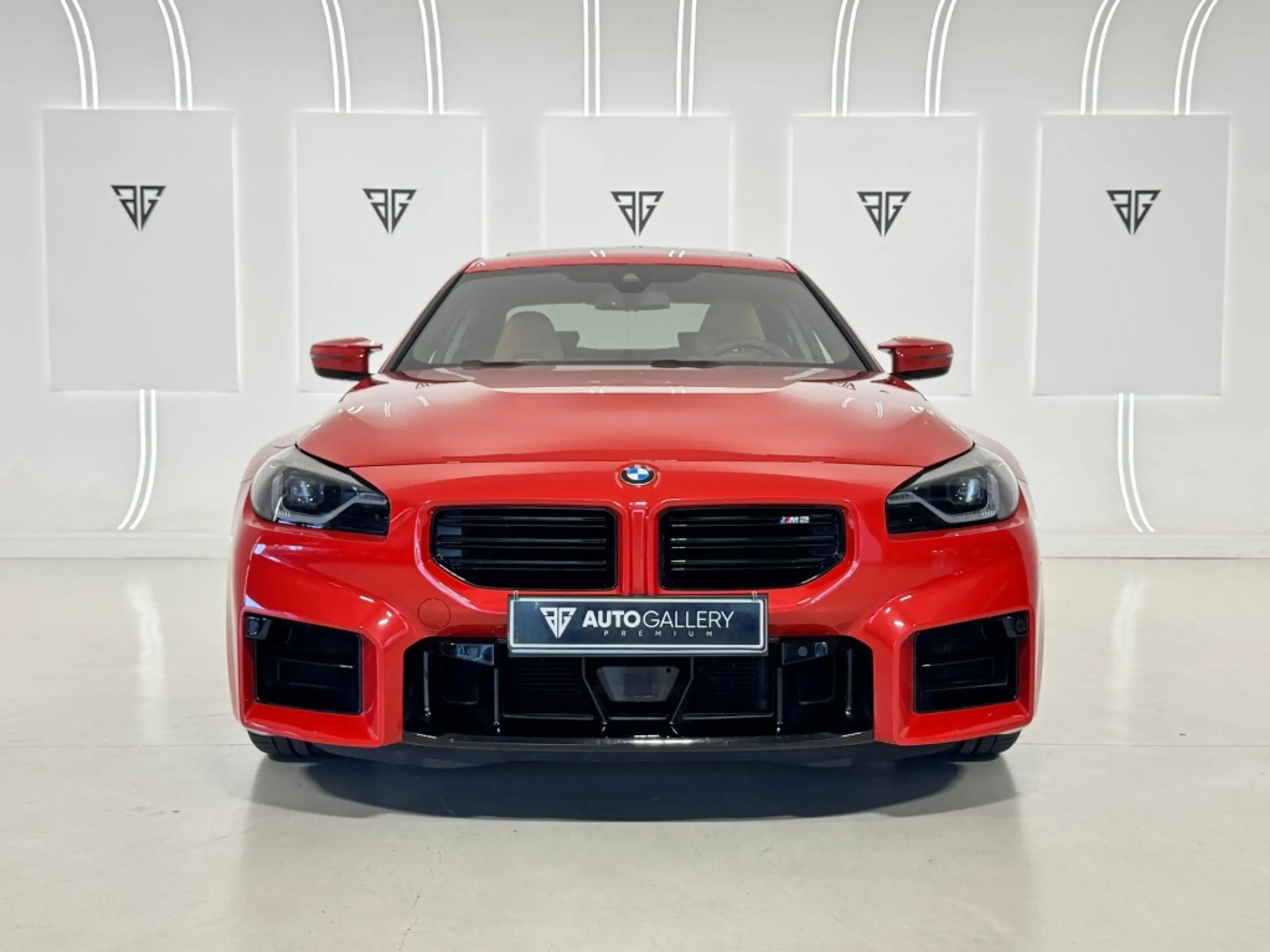 BMW - M2