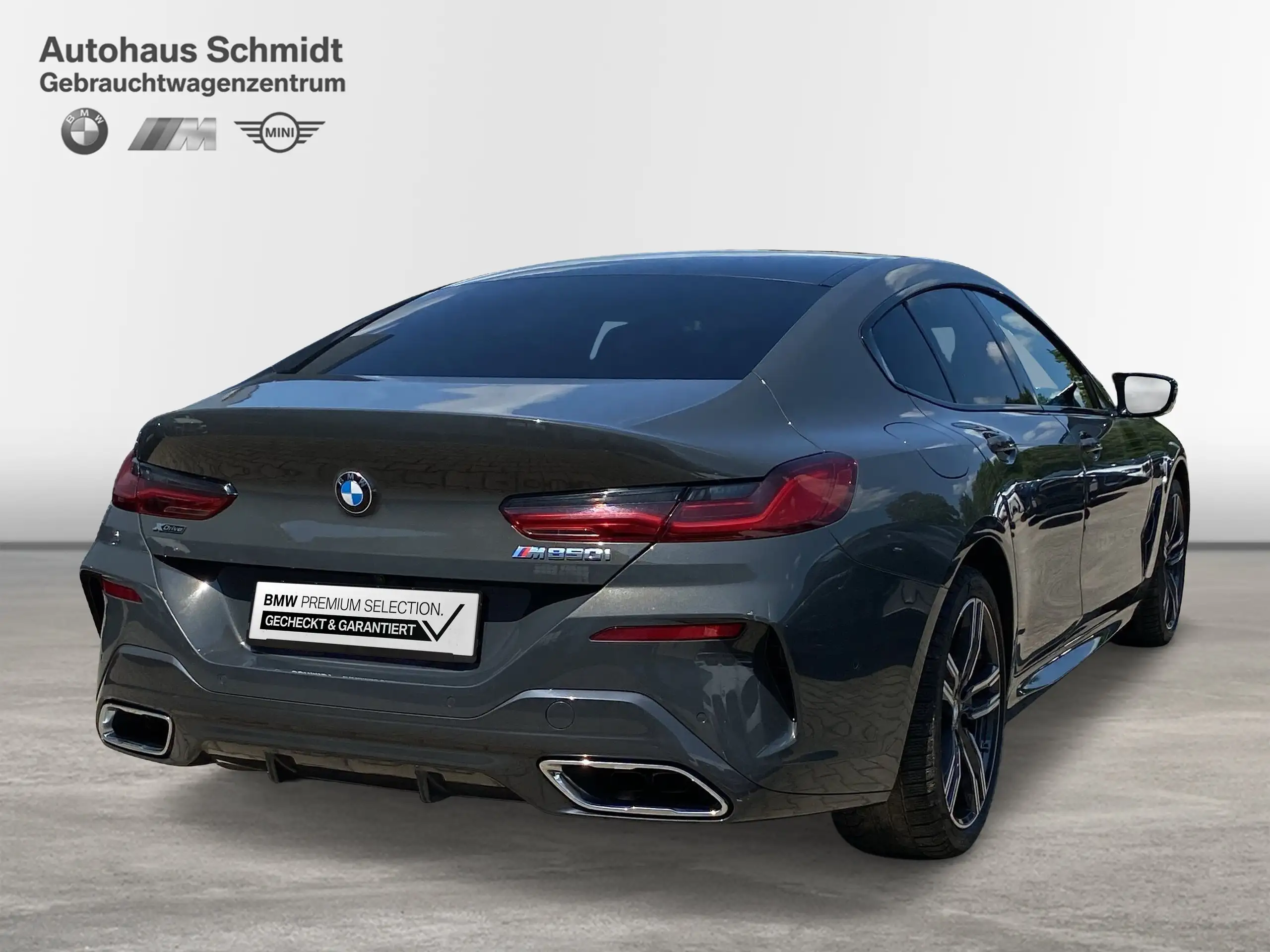 BMW - M850