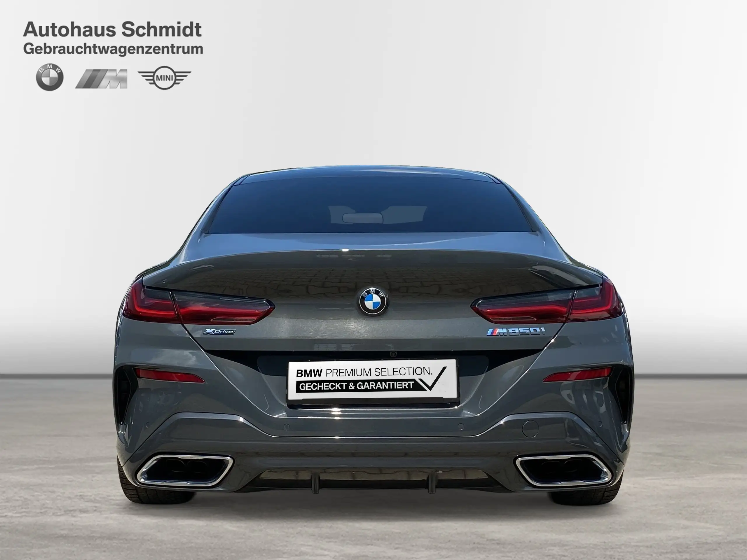 BMW - M850