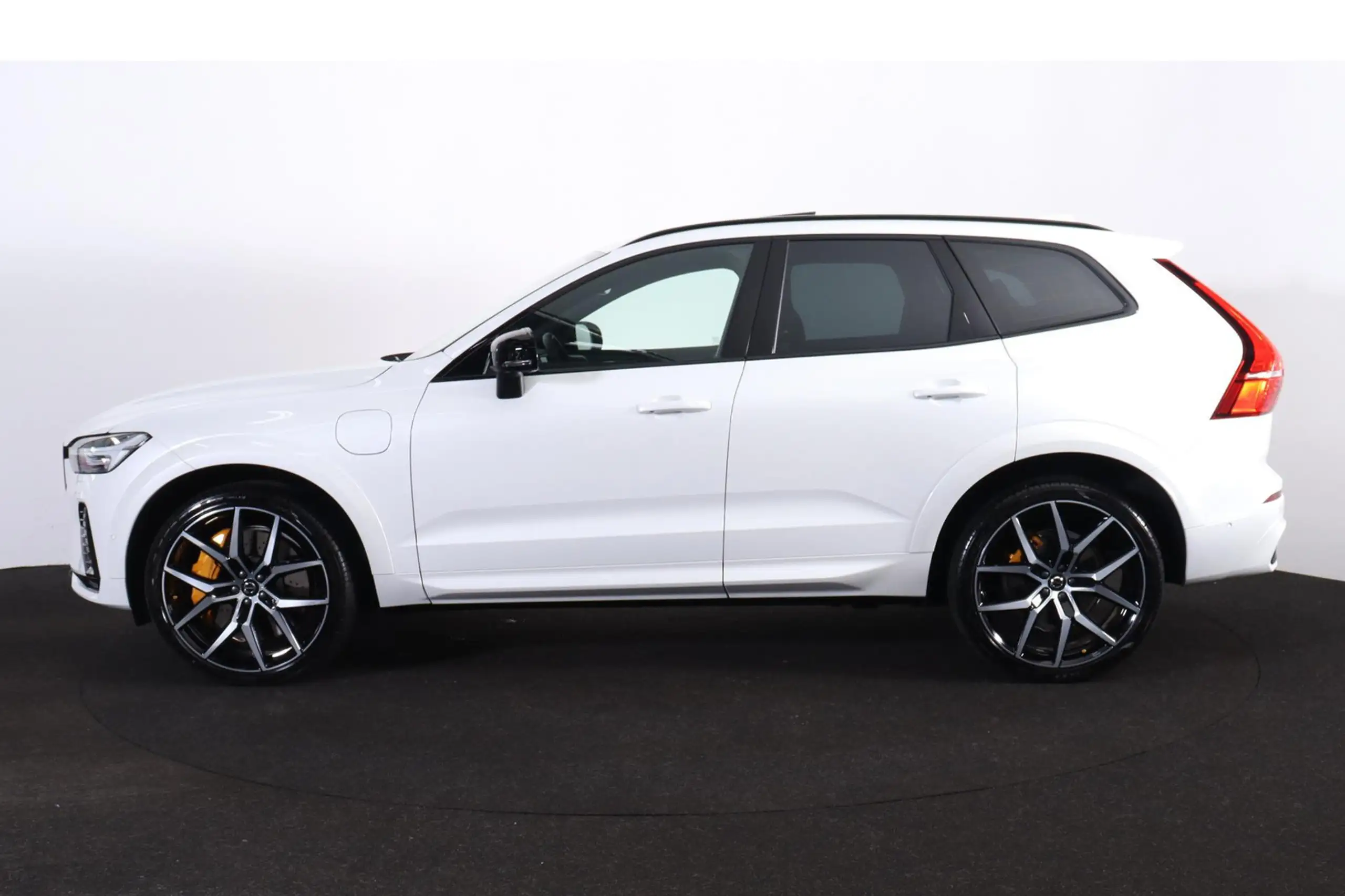 Volvo - XC60