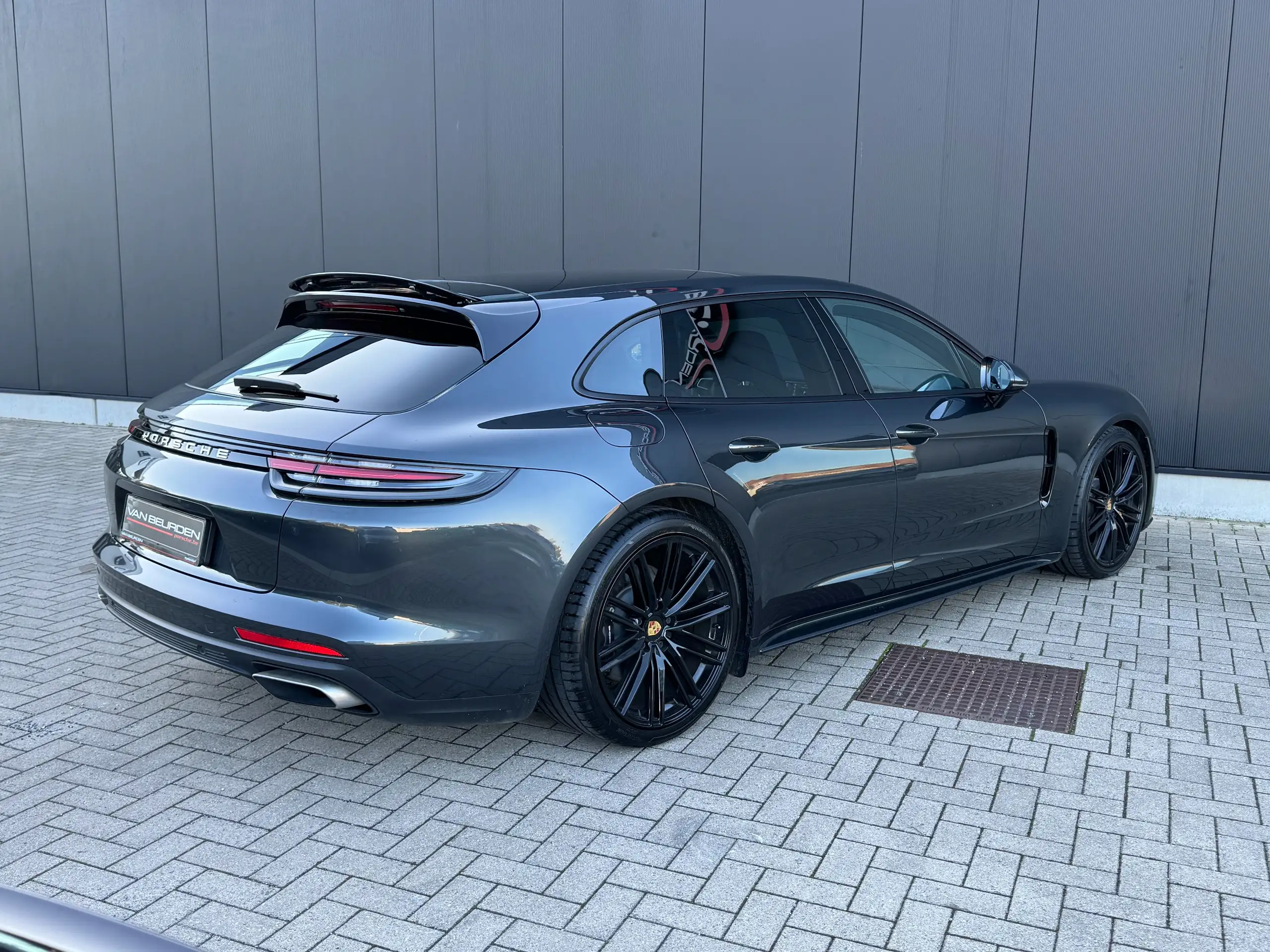 Porsche - Panamera