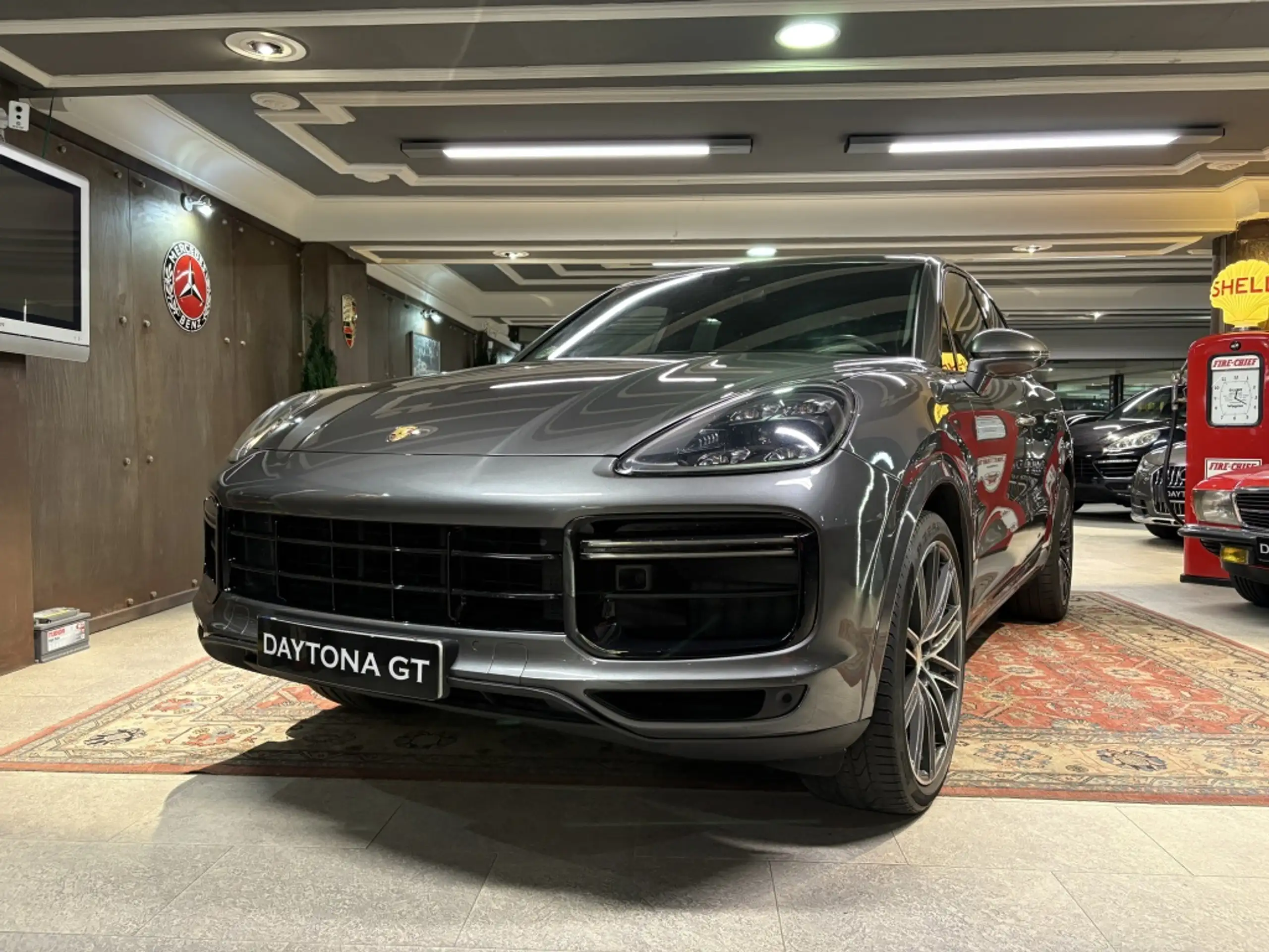 Porsche - Cayenne