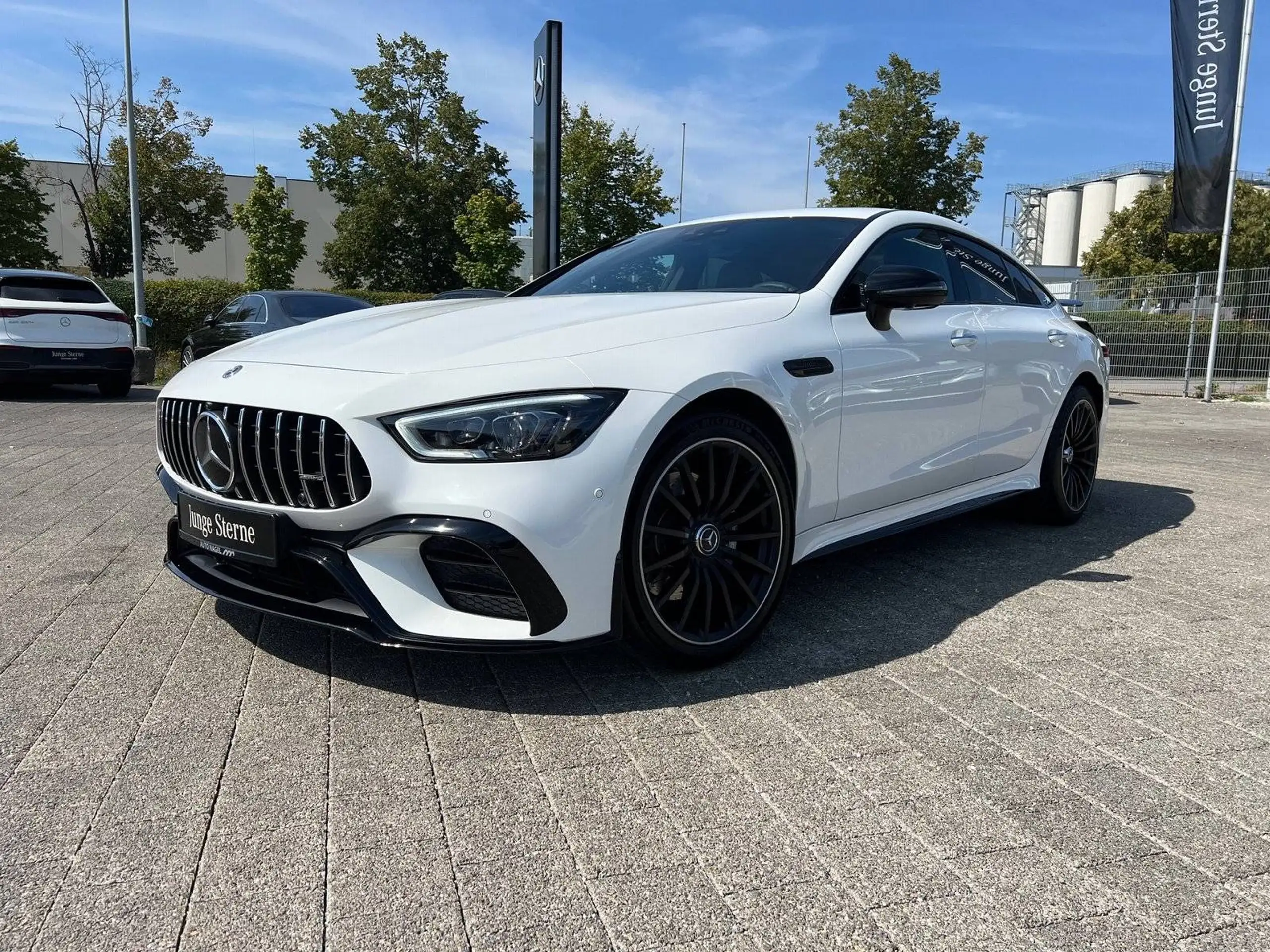 Mercedes-Benz - AMG GT