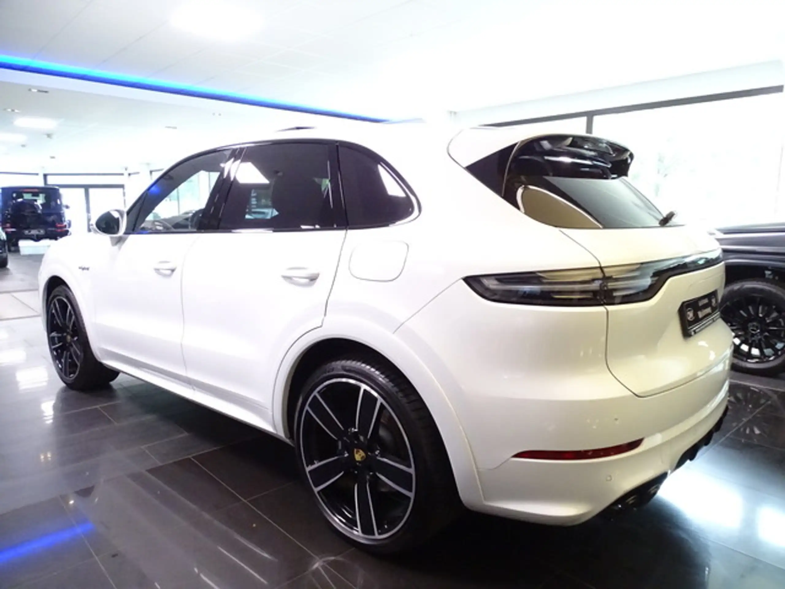 Porsche - Cayenne