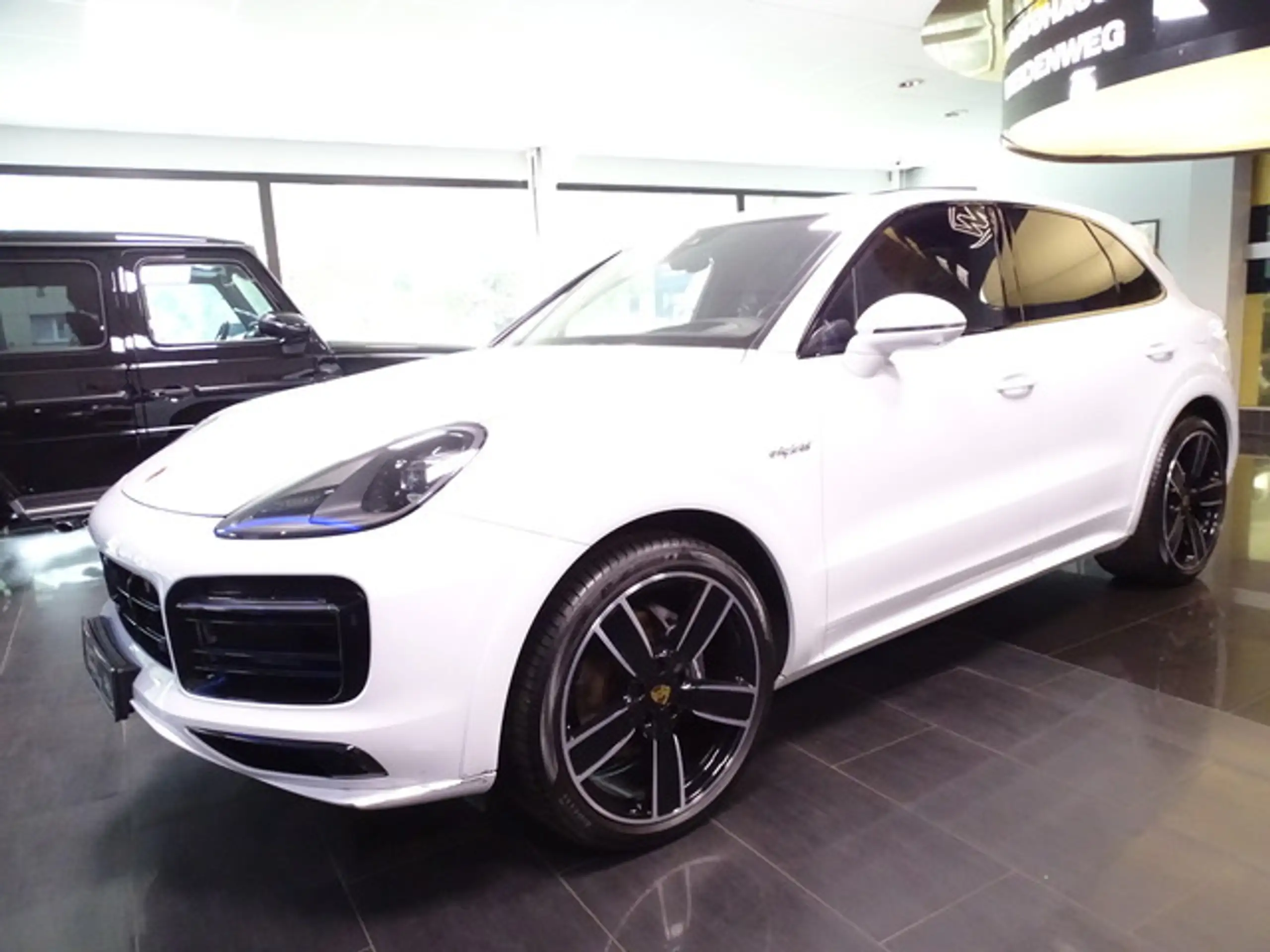 Porsche - Cayenne