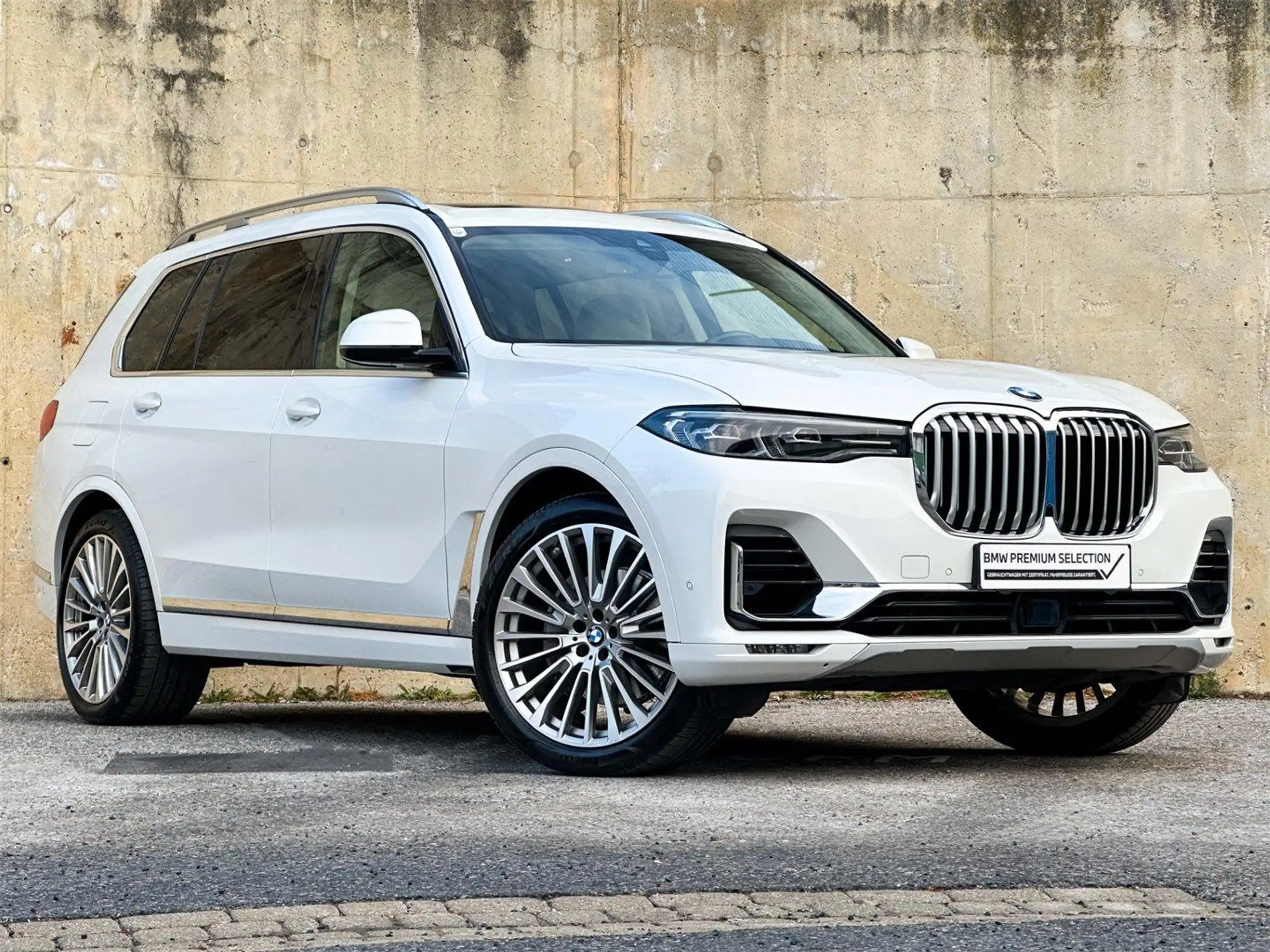 BMW - X7