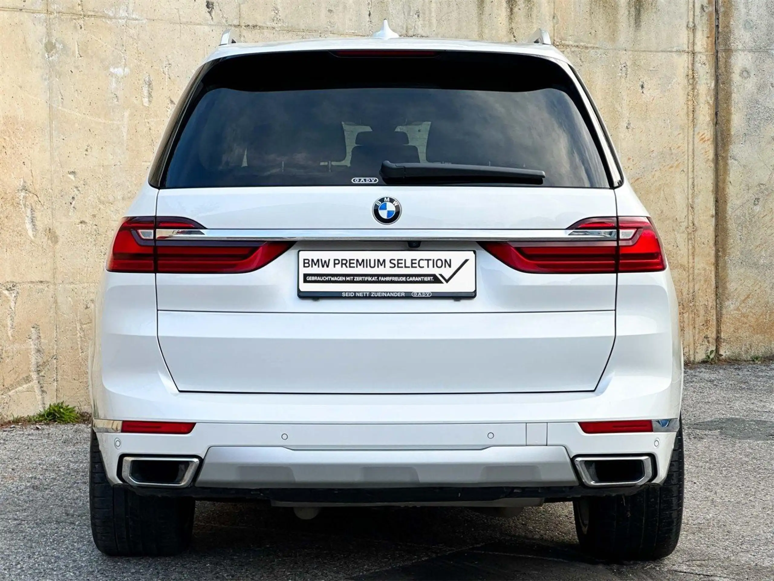 BMW - X7