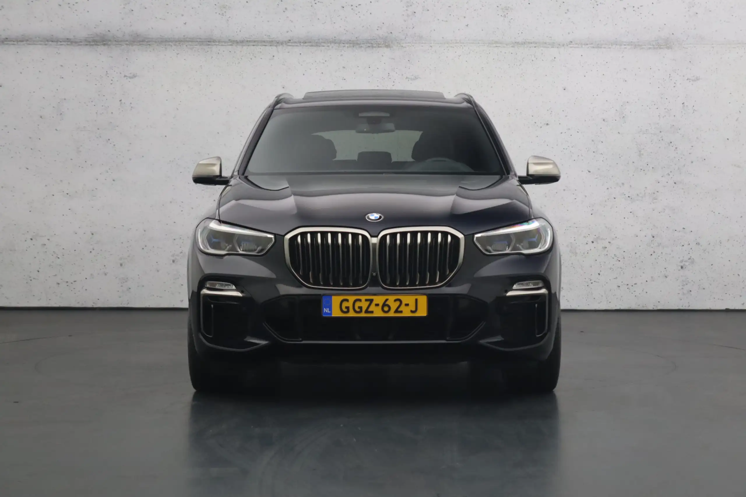 BMW - X5